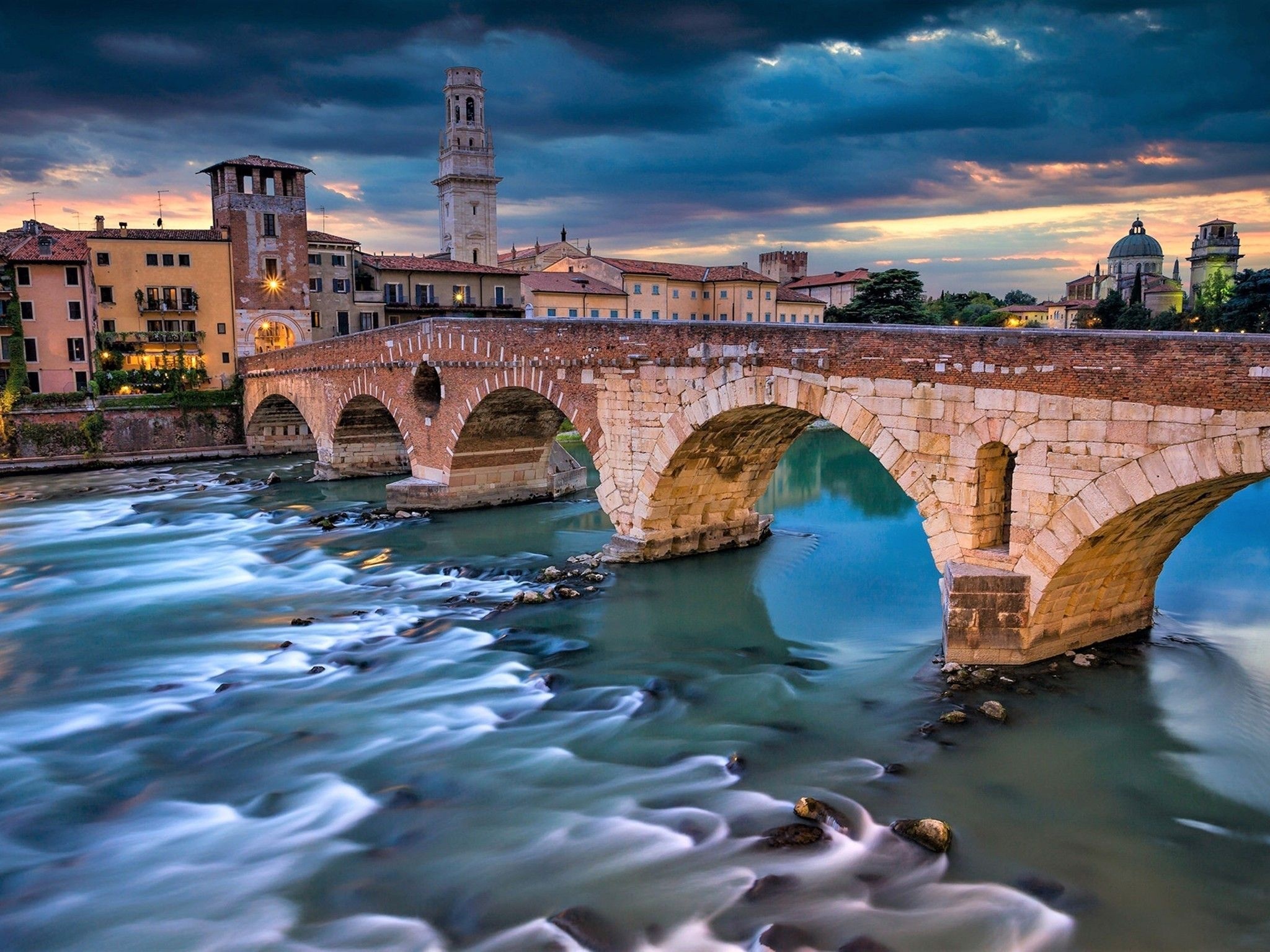 Verona Travels, Captivating wallpapers, Stunning backgrounds, Visual delight, 2050x1540 HD Desktop