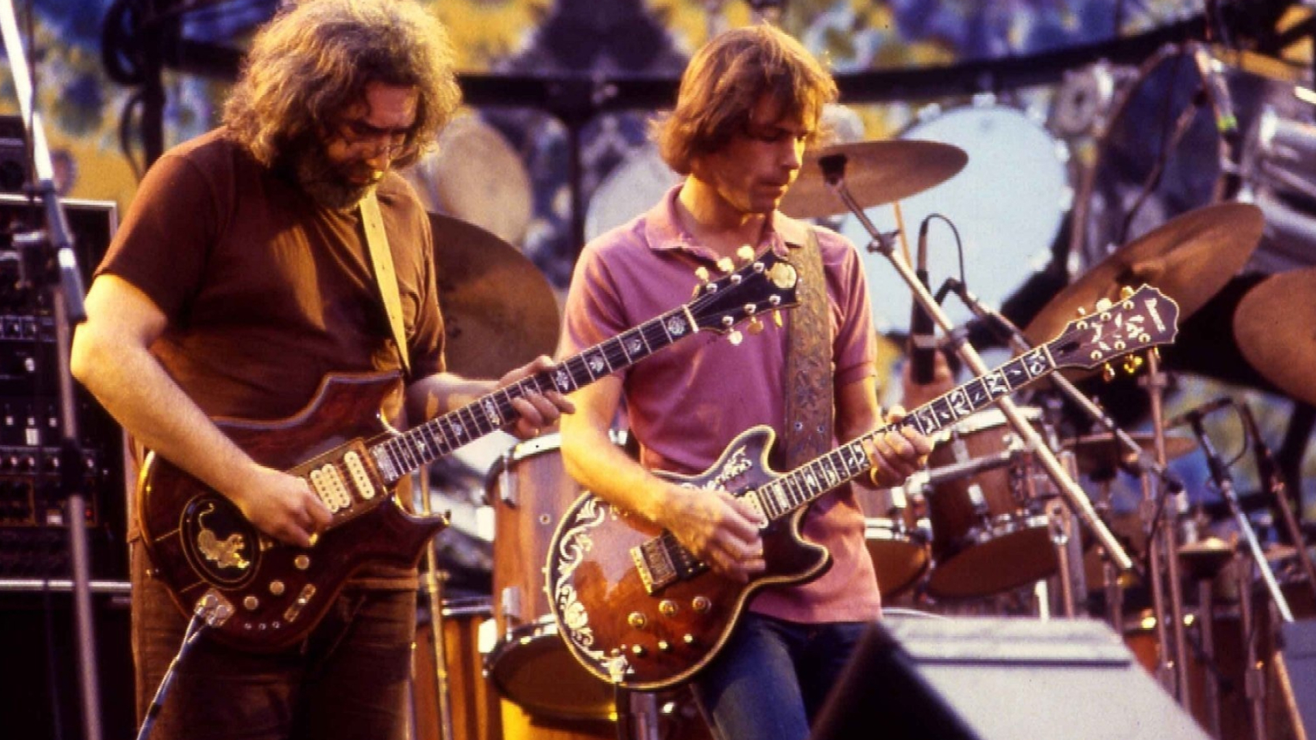 Grateful Dead: Jerry Garcia and Bob Weir, 1977, A vintage live concert. 1920x1080 Full HD Background.