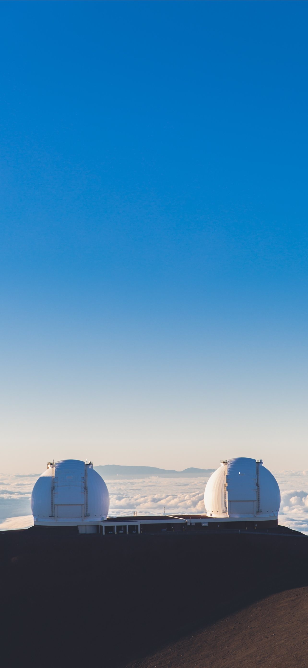 Mauna Kea Observatories, Observatory wallpapers, Astronomical beauty, HD imagery, 1290x2780 HD Phone