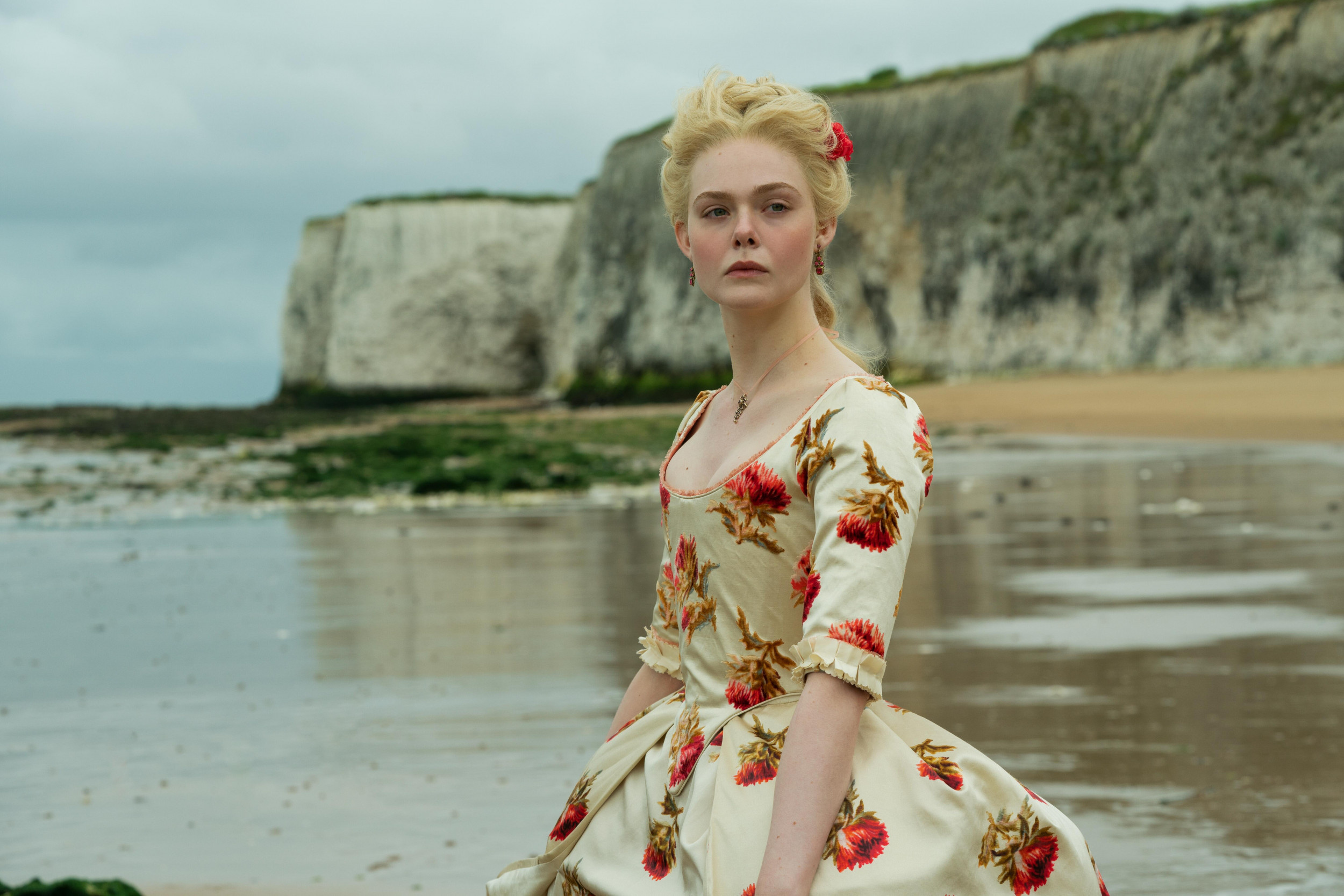 The Great (TV series): Elle Fanning as Catherine, The reigning empress of Russia from 1762 to 1796. 2500x1670 HD Wallpaper.