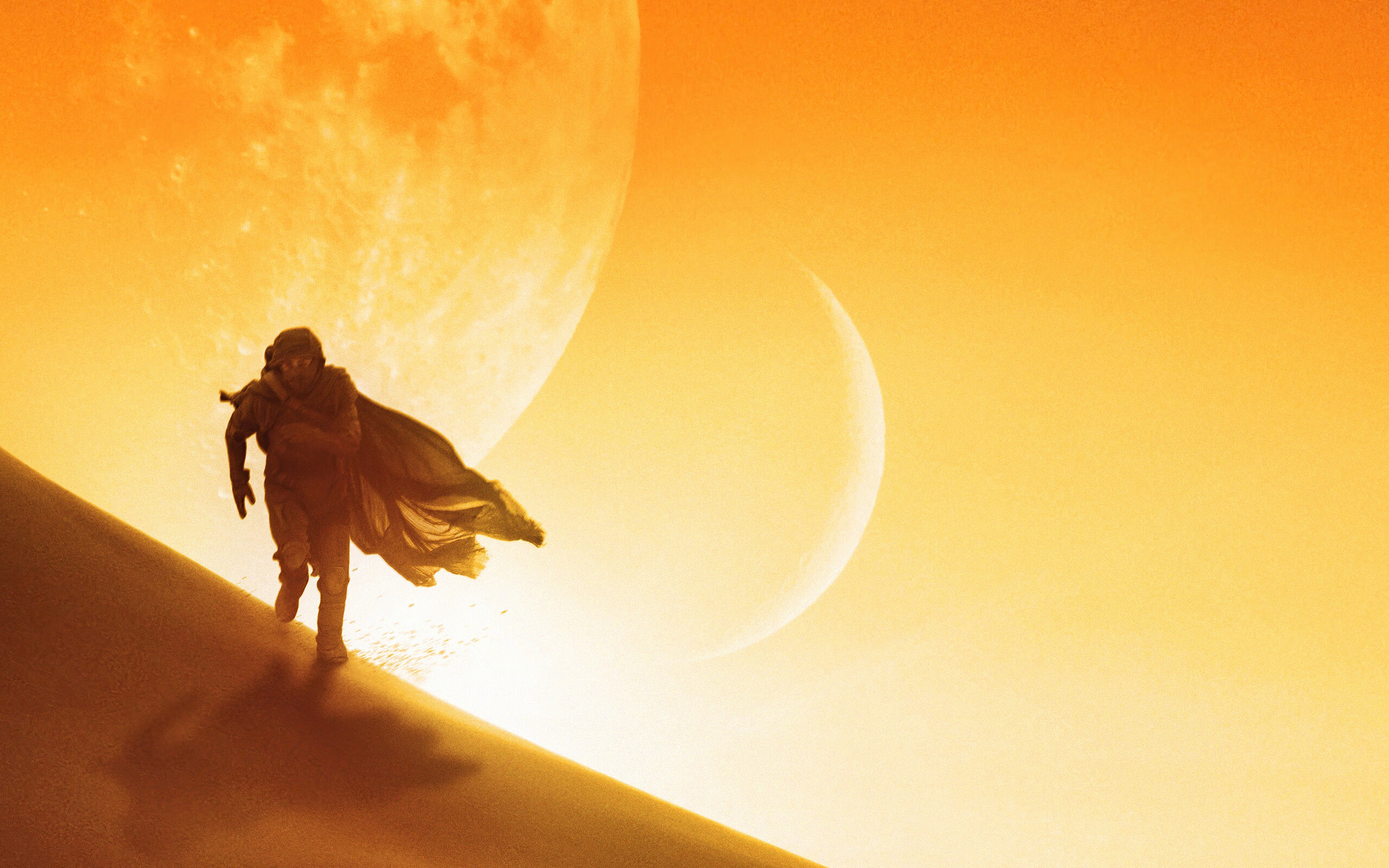 Dune (2021): The costume design for the film was done by Jacqueline West and Bob Morgan. 2560x1600 HD Background.