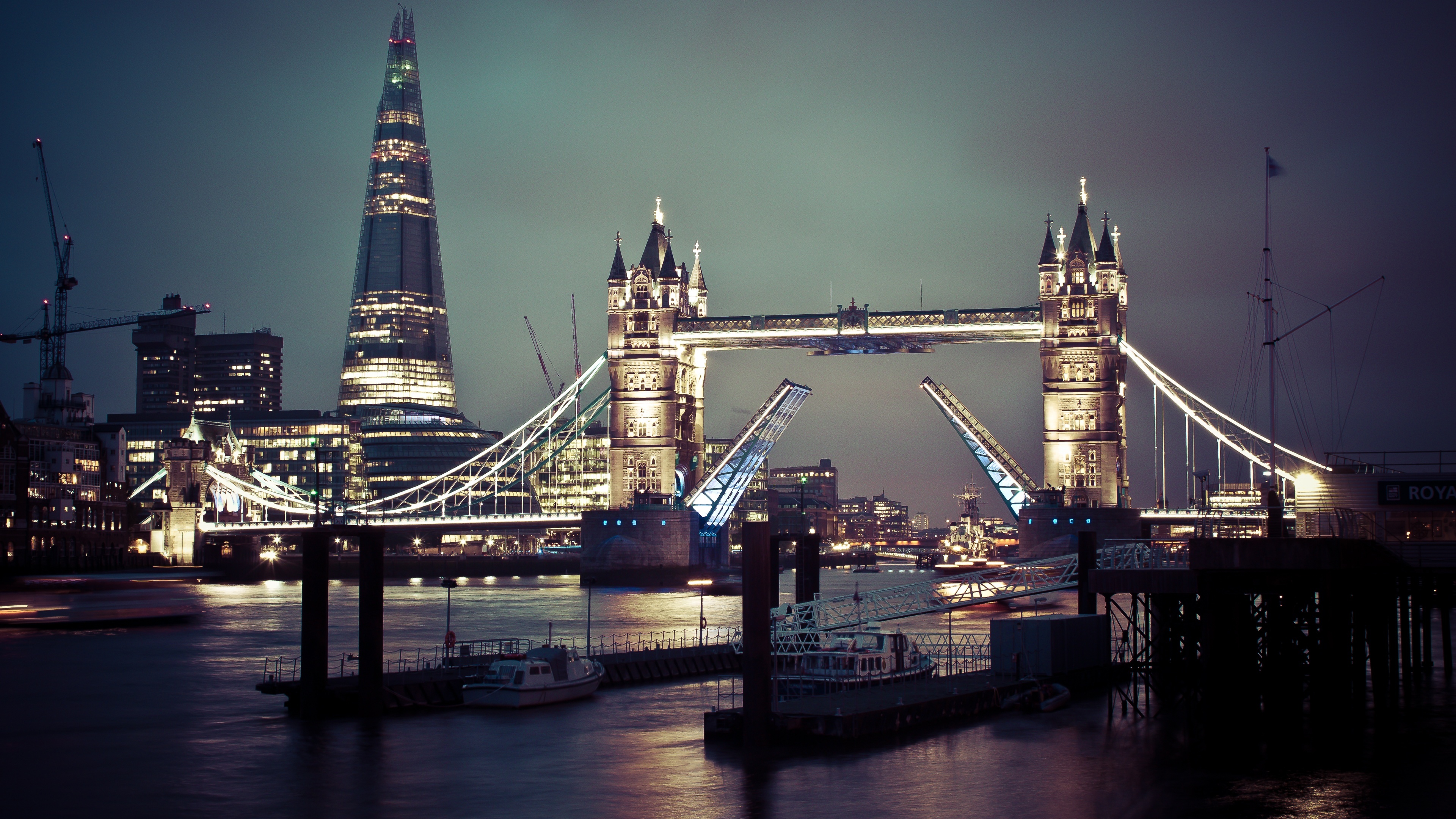 The Shard, Tower Bridge, London United Kingdom, City lights, 3840x2160 4K Desktop
