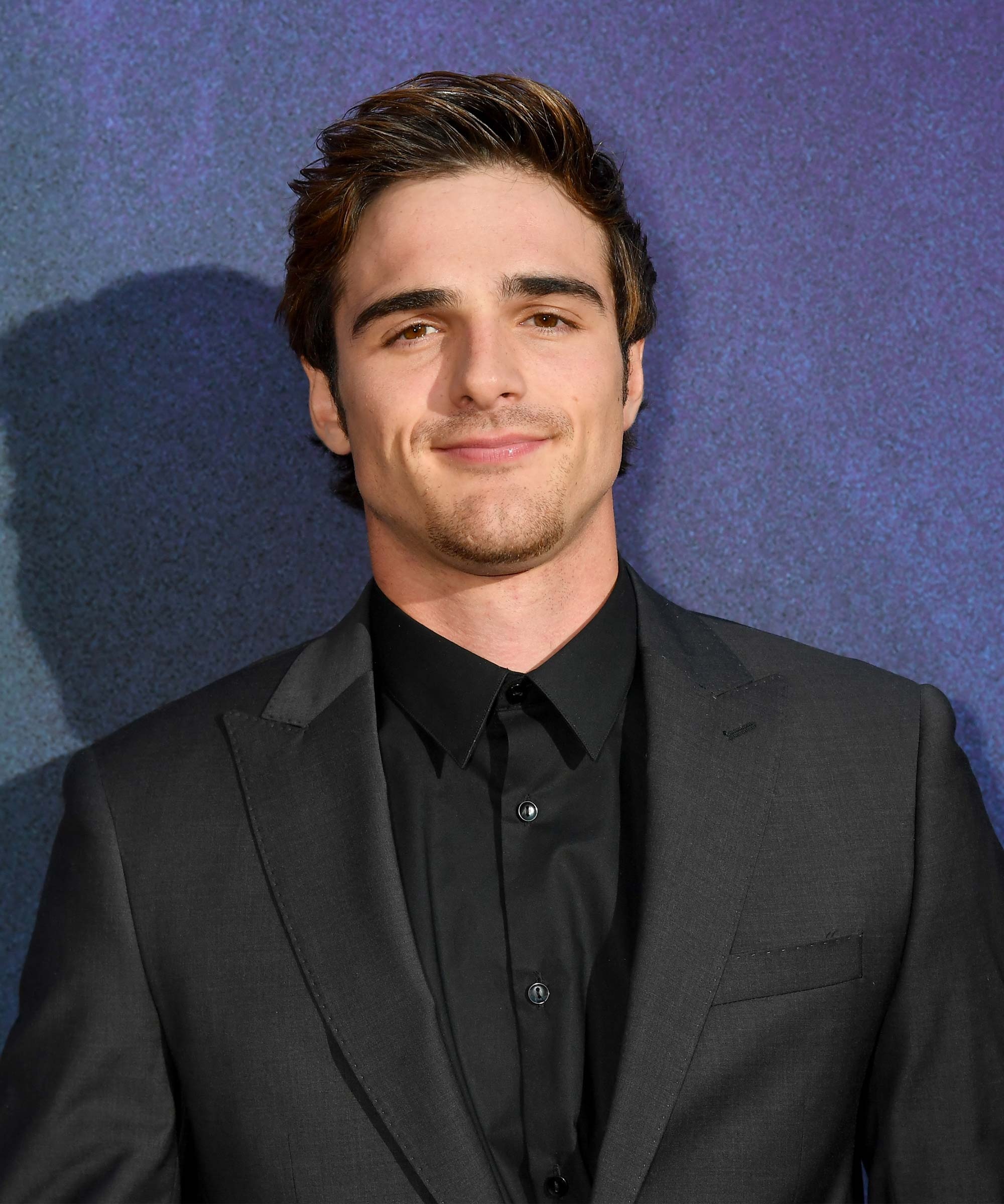 Jacob Elordi, TV shows, Body image, The Kissing Booth, 2000x2400 HD Phone