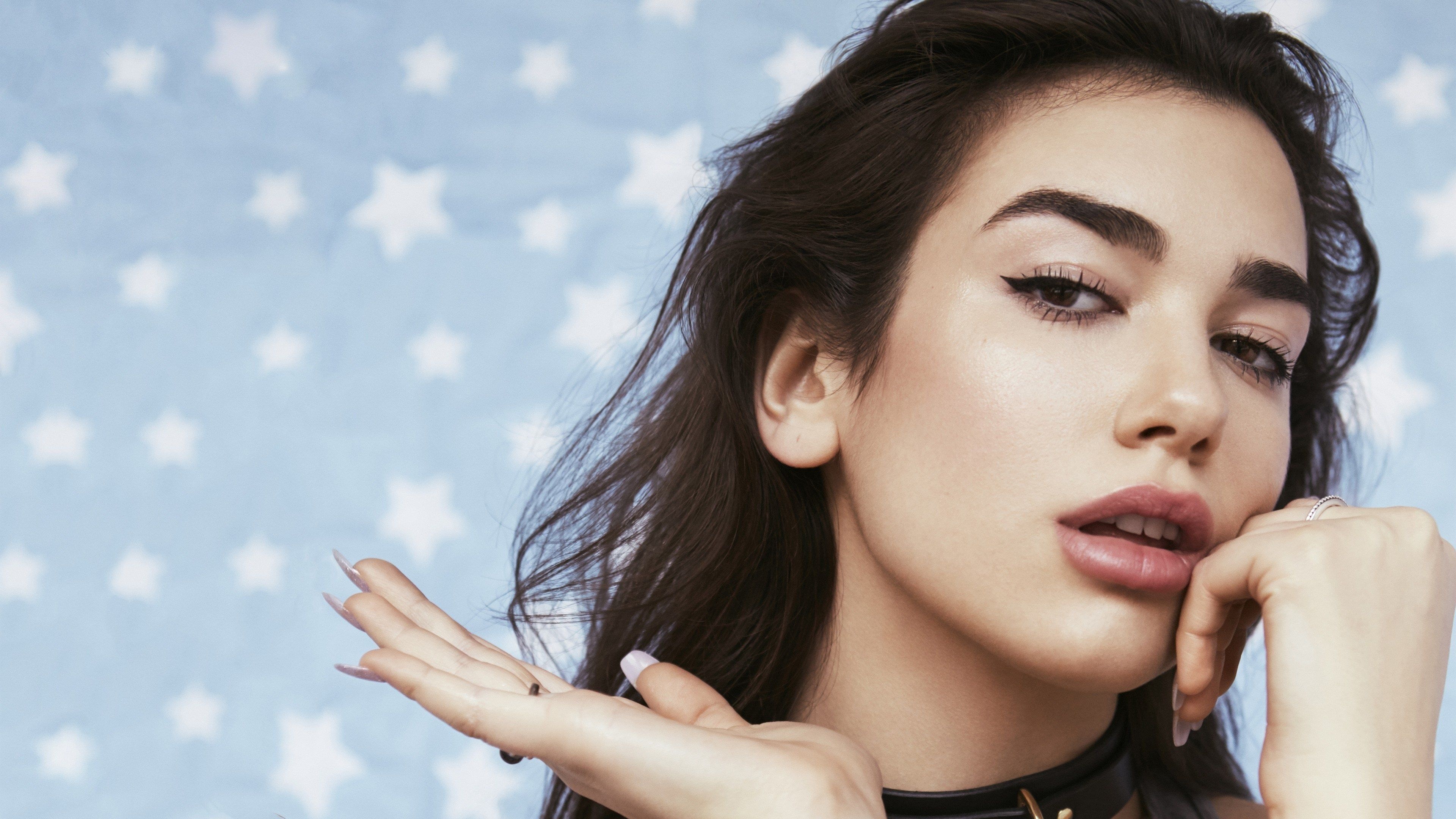 Charli XCX: Featured on the song "Fancy" by rapper Iggy Azalea. 3840x2160 4K Background.