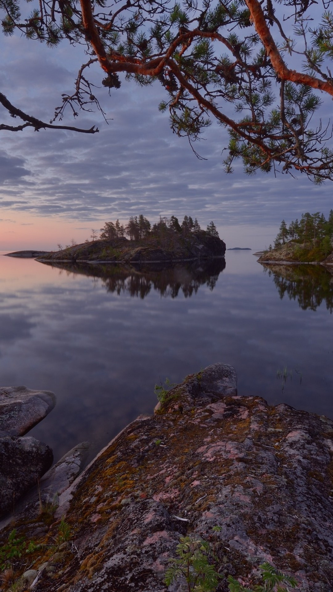 Ladoga Lake, Russian landscape, Cloud reflections, Serene beauty, 1080x1920 Full HD Handy