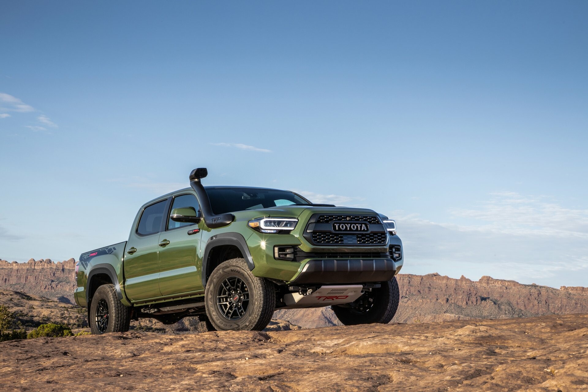 Toyota Tacoma: The "Ironman" edition features the TRD Supercharger and Magnaflow exhaust. 1920x1280 HD Background.