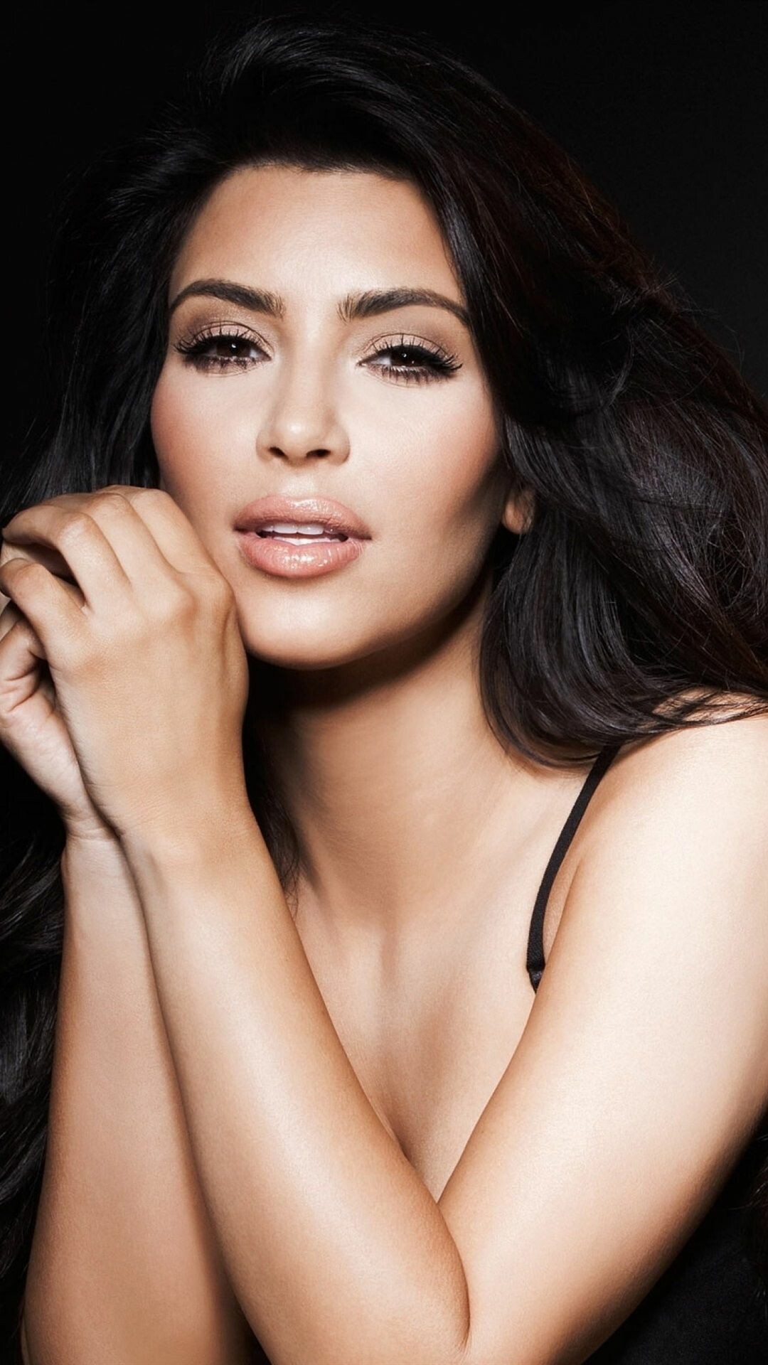 Kim Kardashian: One of the most famous and wealthiest celebrities on the earth. 1080x1920 Full HD Wallpaper.