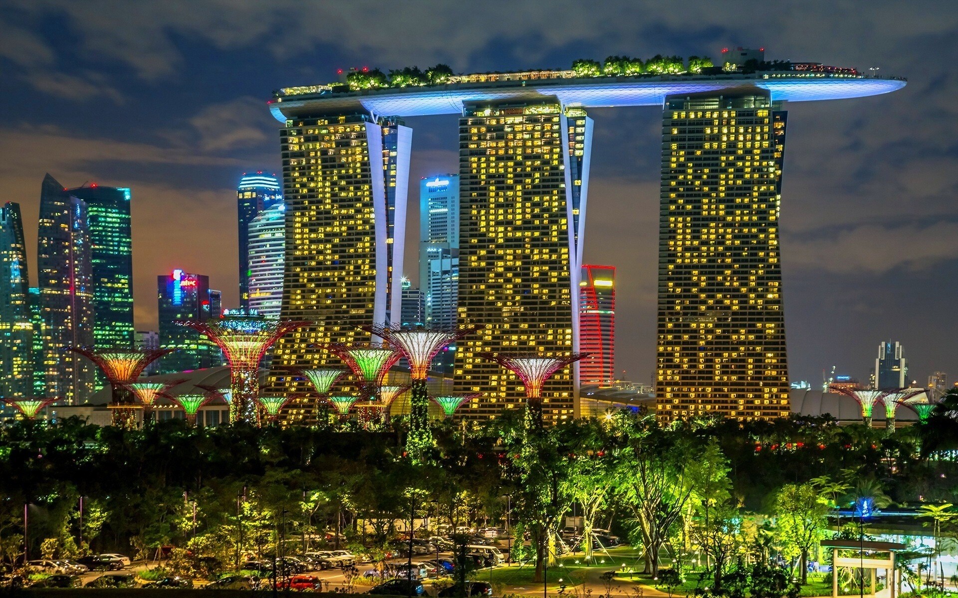 Singapore: Marina Bay Sands, Three towers topped by the Sands Skypark. 1920x1200 HD Wallpaper.
