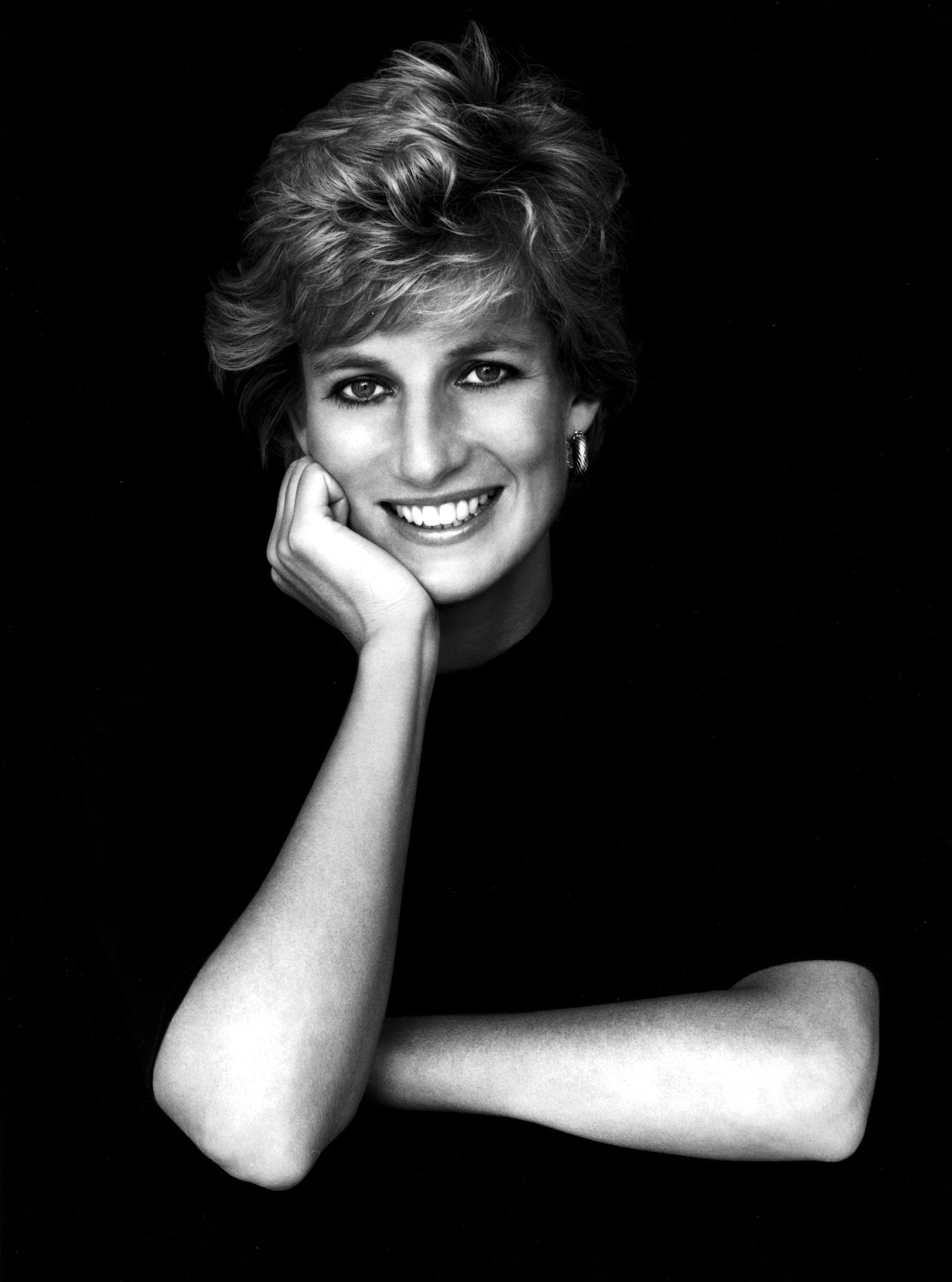 Princess Diana: Princess was renowned for her style and was closely associated with the fashion world, Monochrome. 1520x2050 HD Background.