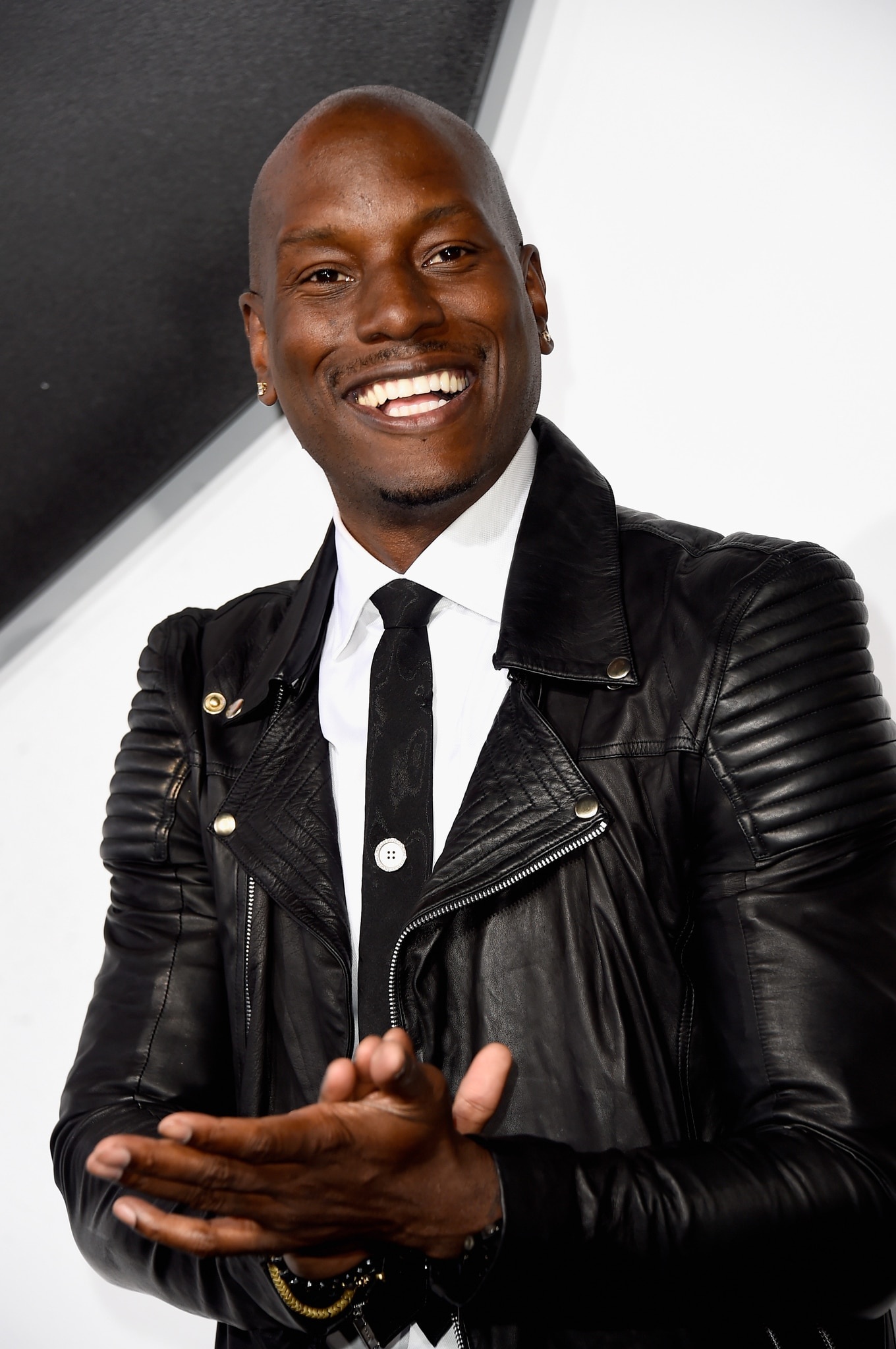 Tyrese Gibson, Biography, Height, Life story, 1360x2050 HD Phone