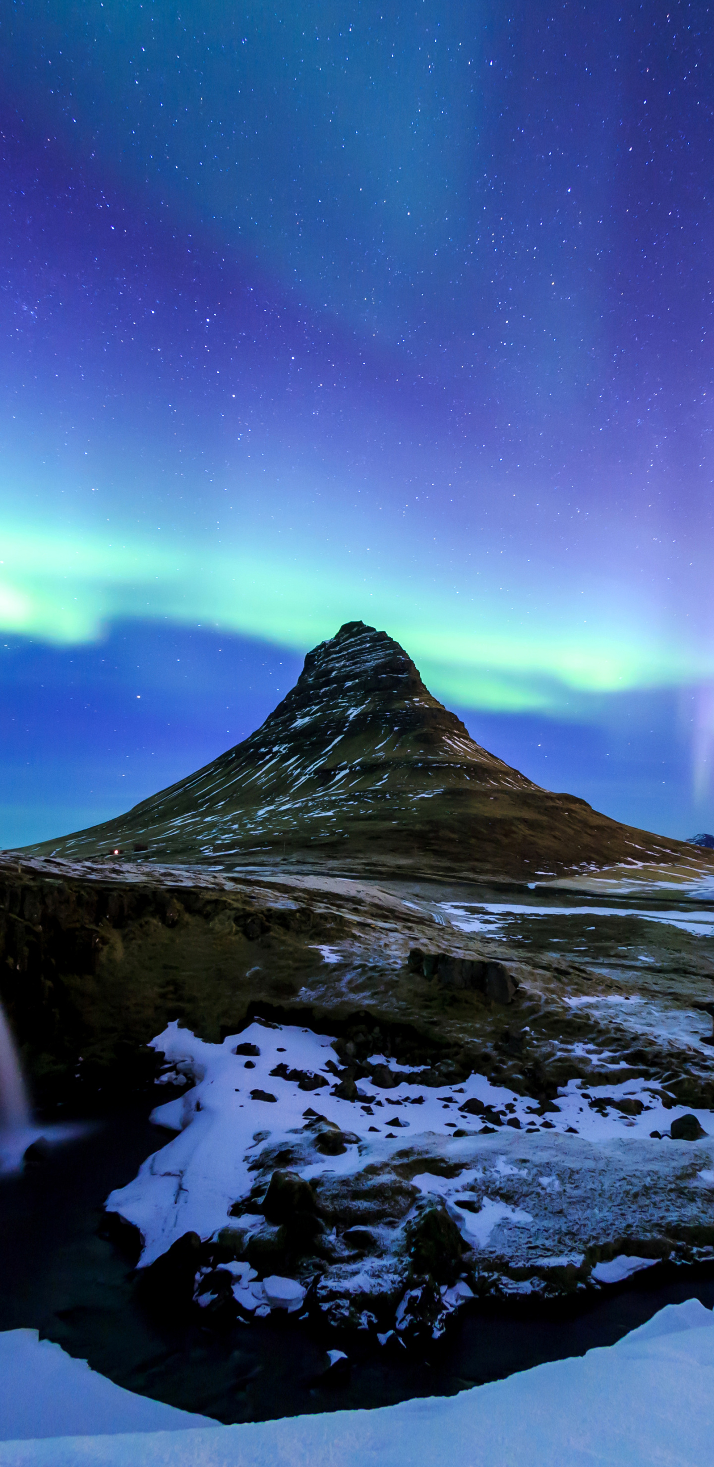Earth's Kirkjufell, Natural Beauty, Icelandic Marvel, Stunning Background, 1440x2960 HD Handy
