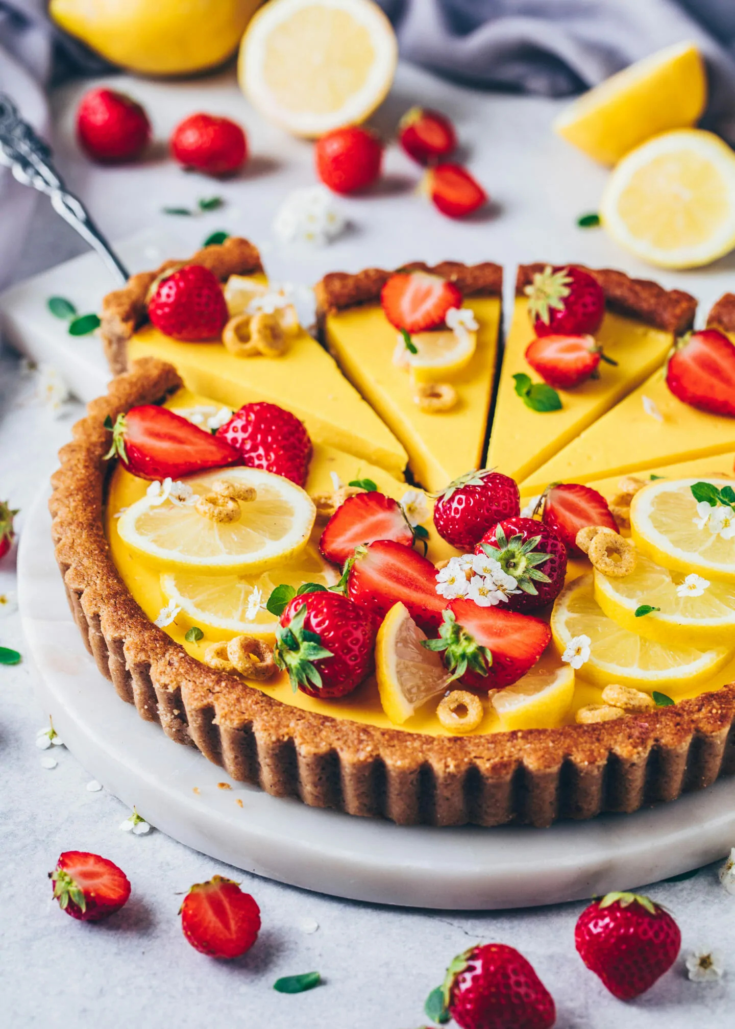 Tart: Fillings can be cooked or uncooked, depending on the recipe. 1440x2020 HD Wallpaper.