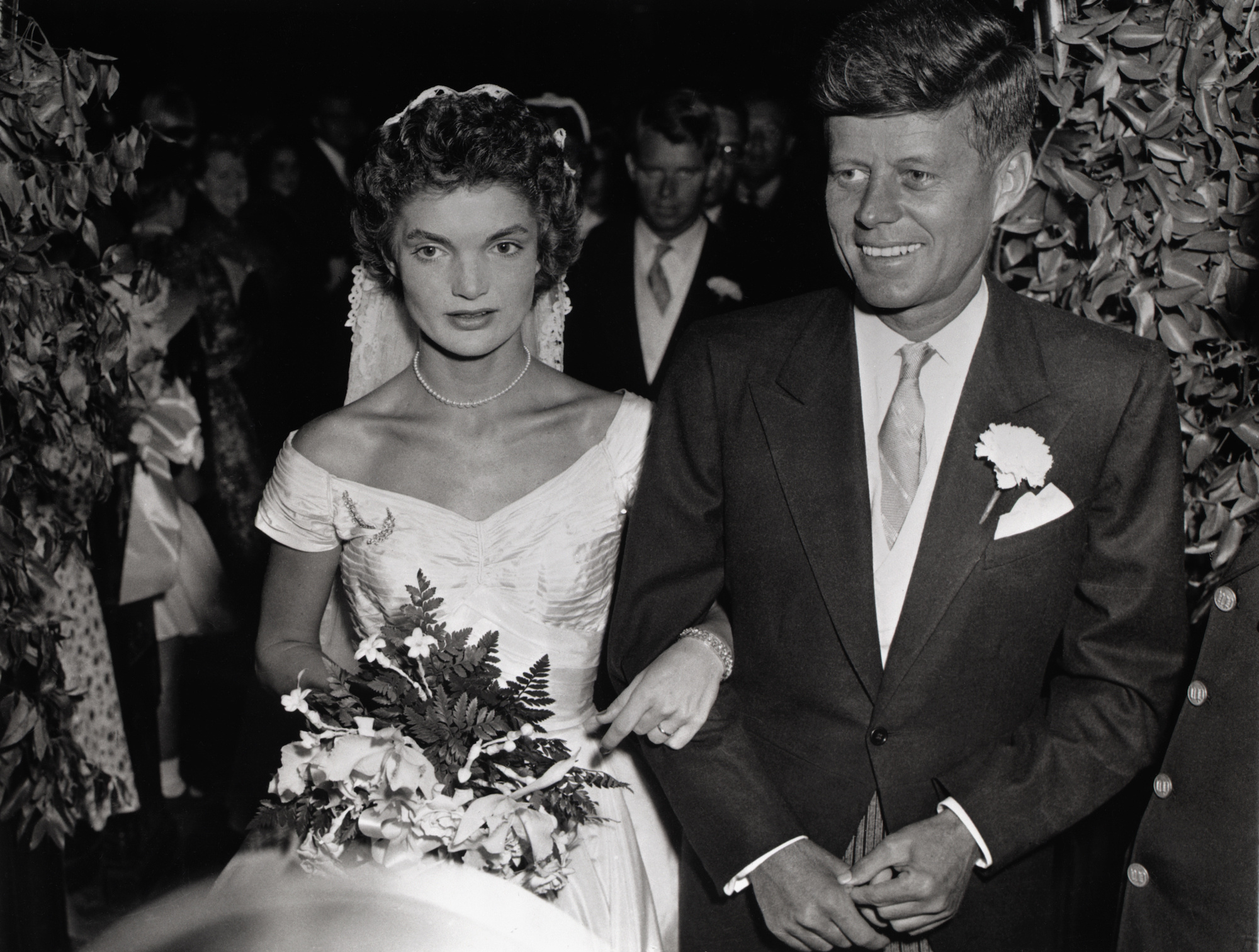 Jackie Kennedy's wedding dress, Timeless elegance, Style icon, Fashion inspiration, 2000x1520 HD Desktop