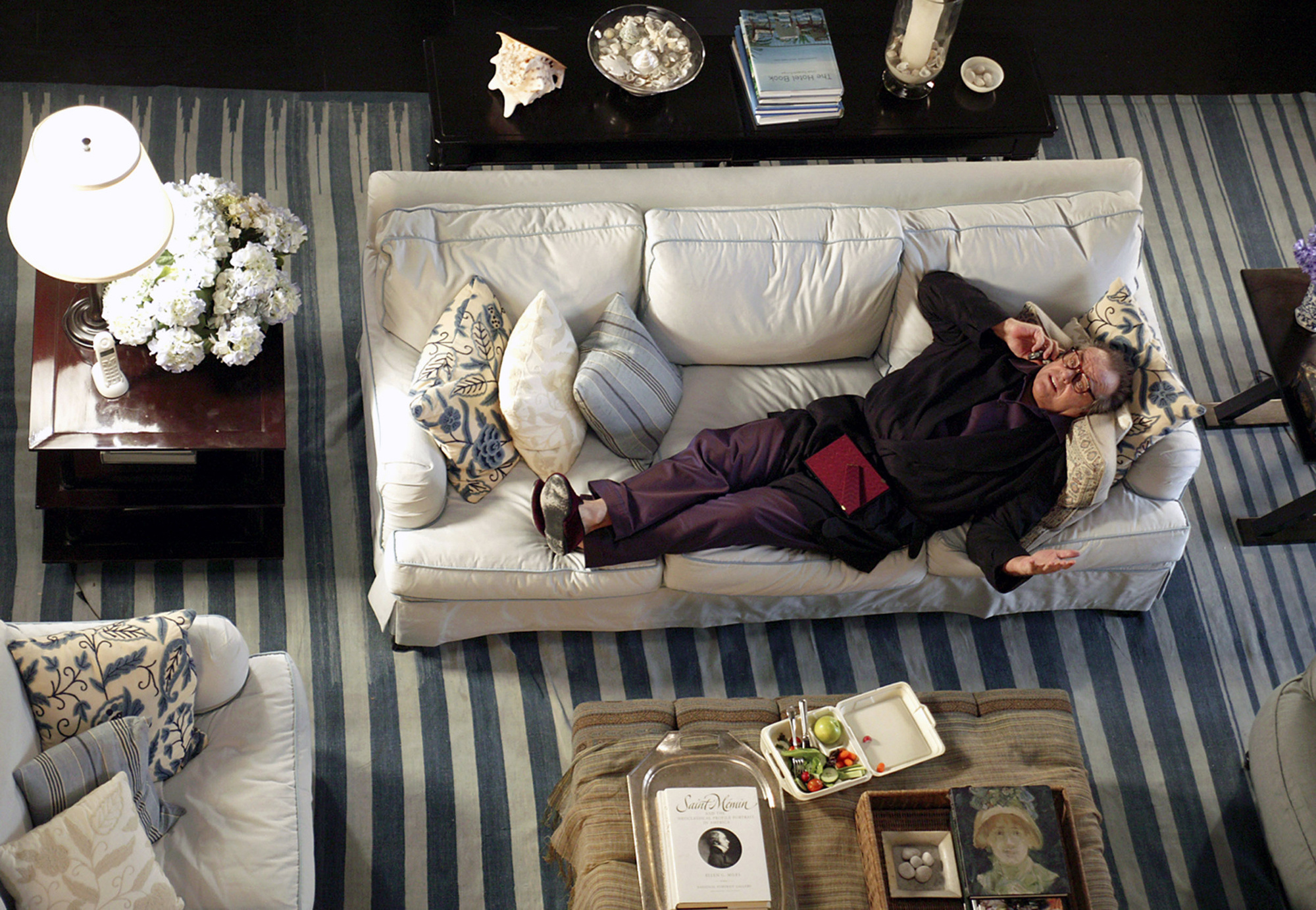 Nancy Meyers, Coastal grandmother look, Transforming home, Home interiors, 2000x1390 HD Desktop