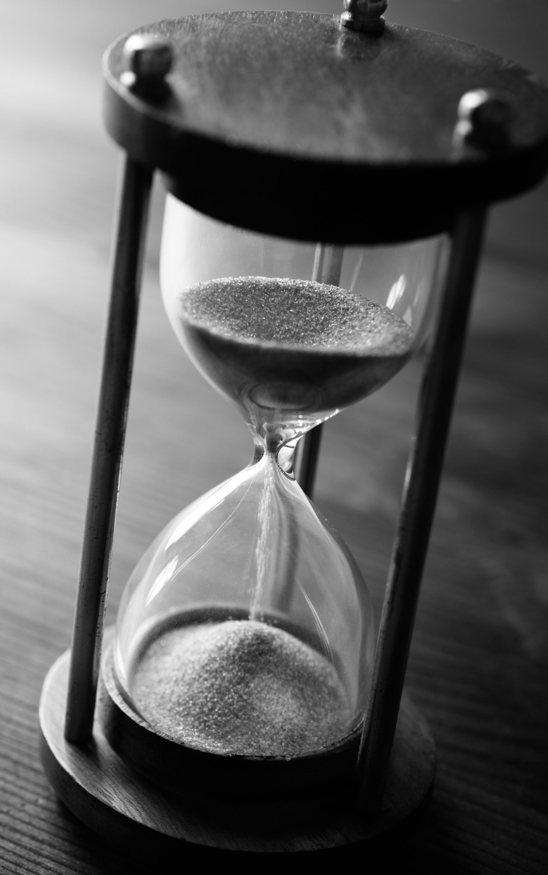 Hourglass, time running out, race against time, limited moments, 1760x2800 HD Phone