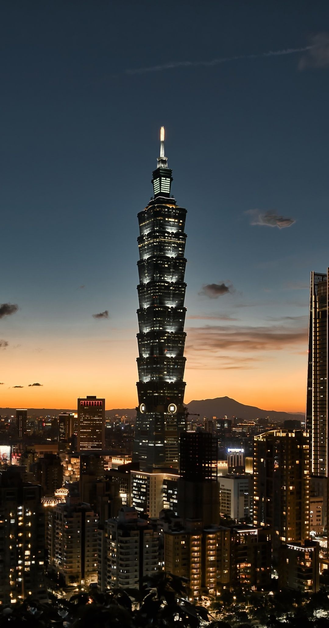 Taipei, Sunset on Taipei 101, Taiwan beauty, City skyline, 1080x2070 HD Phone