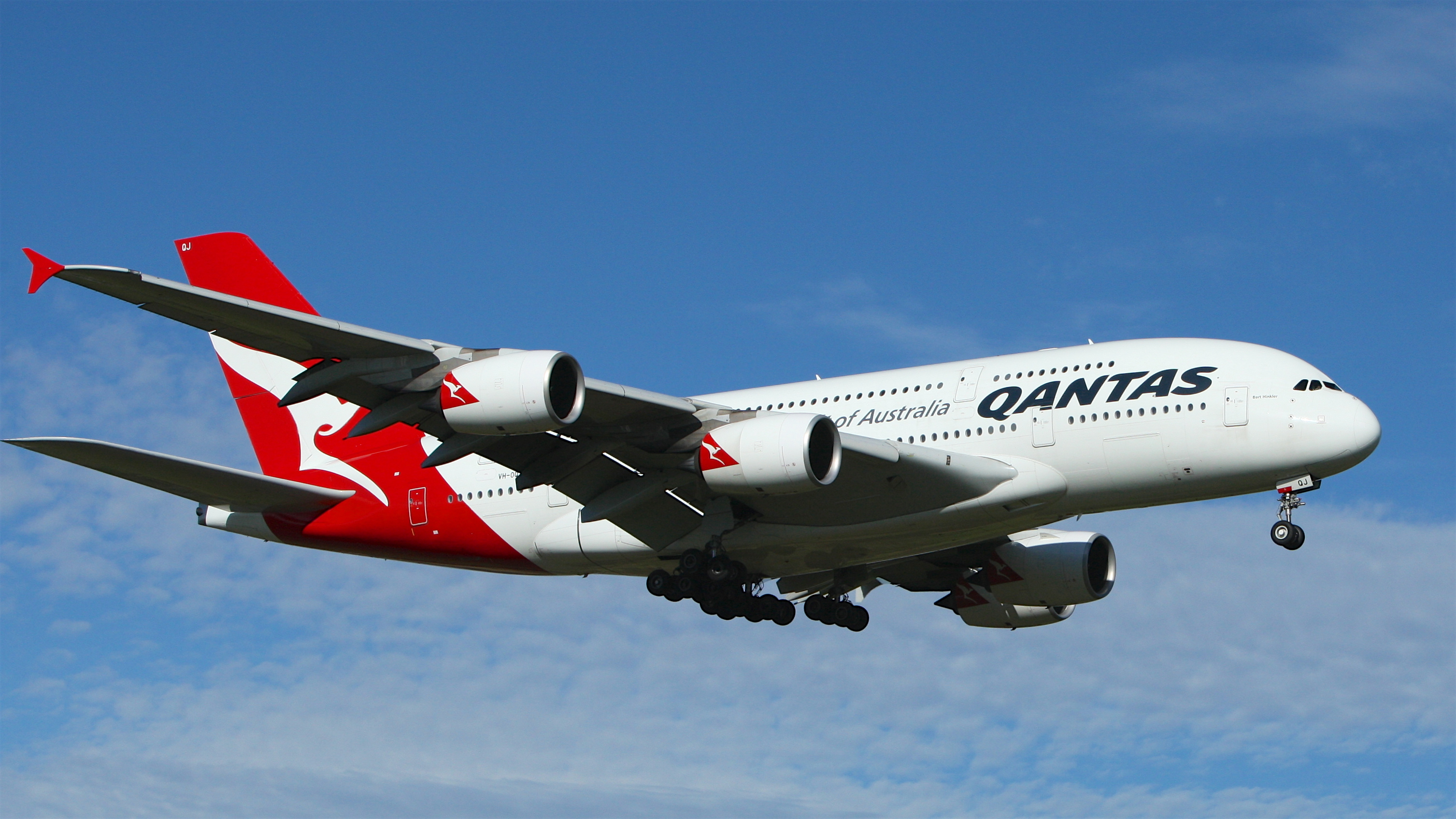 Qantas, Airplane stock photo, Blue and white clouds, Red and white, 3020x1700 HD Desktop