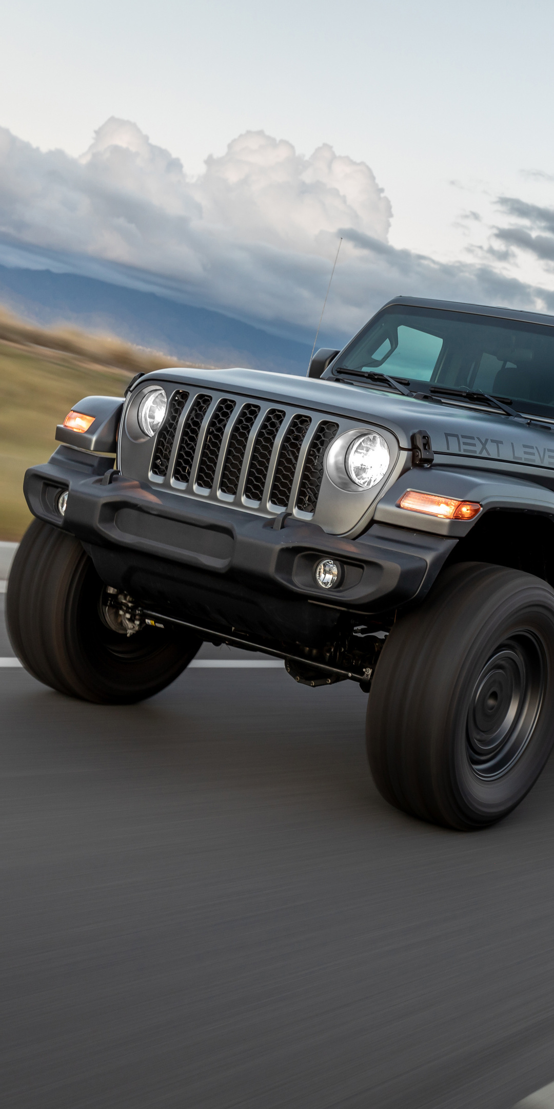 Jeep Gladiator, Next level, 2021 release, One plus 5t, 1080x2160 HD Handy