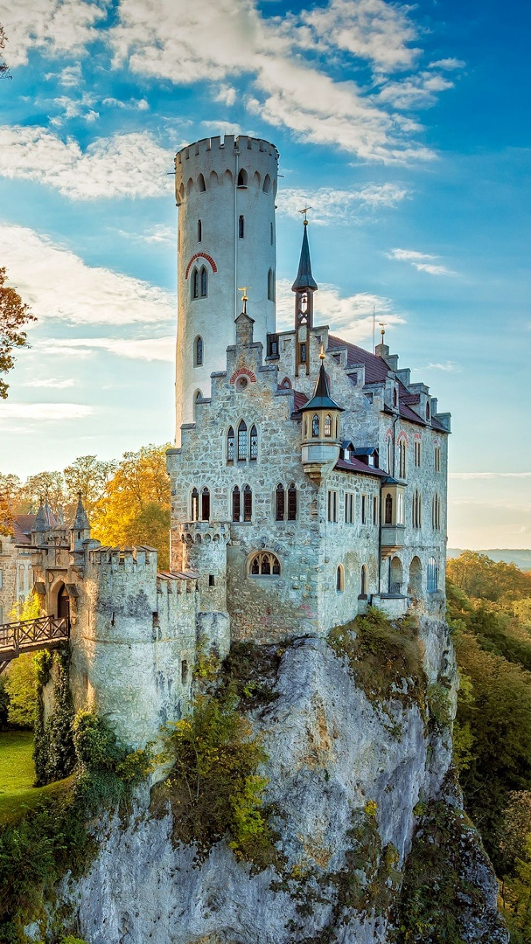 Castle: Schloss Lichtenstein, A privately owned Gothic Revival palace located in the Swabian Jura of southern Germany. 1080x1920 Full HD Background.