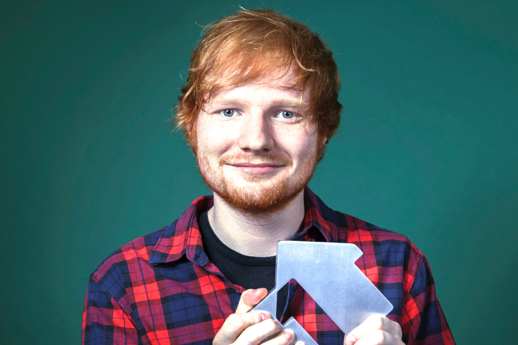 Ed Sheeran: "One" was released on 16 May 2014 as the first promotional single from x. 2020x1350 HD Background.