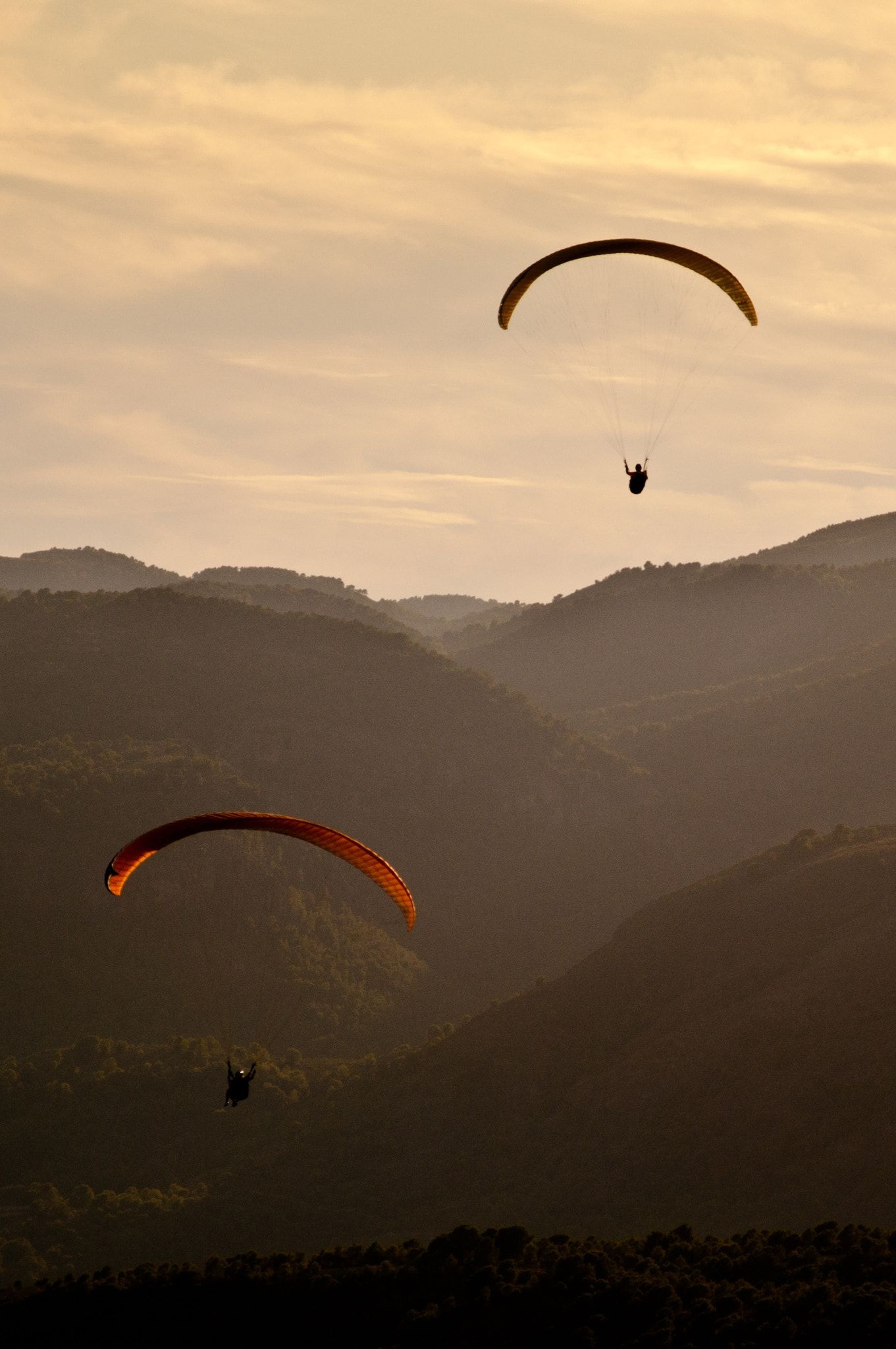 Paragliding: Couple paragliding, Flying paragliders in the mountains, Sport. 1370x2050 HD Background.