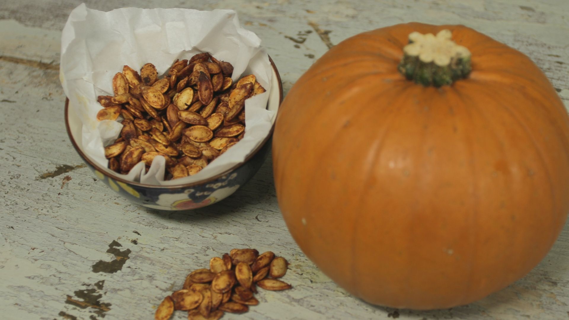 Roasted pumpkin seeds, Toasted snack, Pumpkin recipe, Texture, 1920x1080 Full HD Desktop