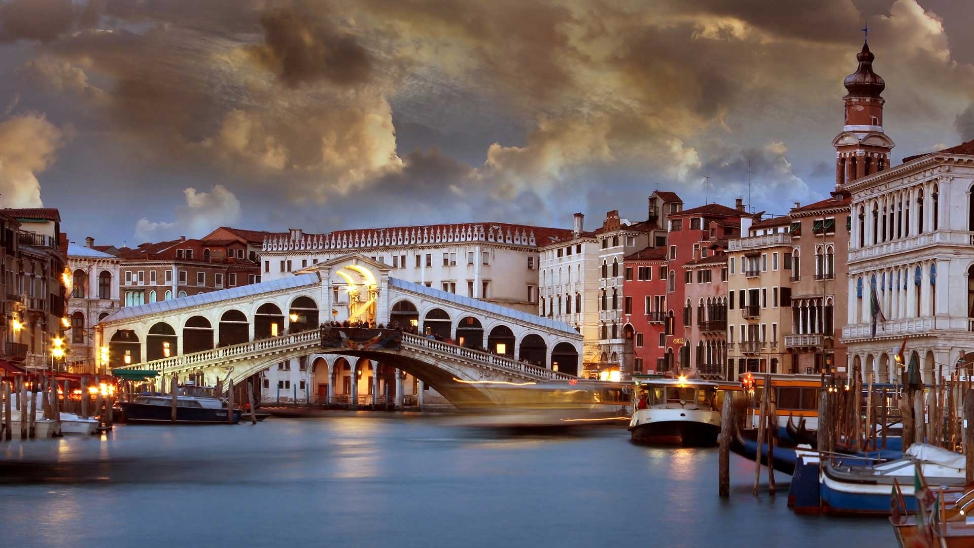 Historische Rialto-Brücke in Venedig, 1920x1080 Full HD Desktop