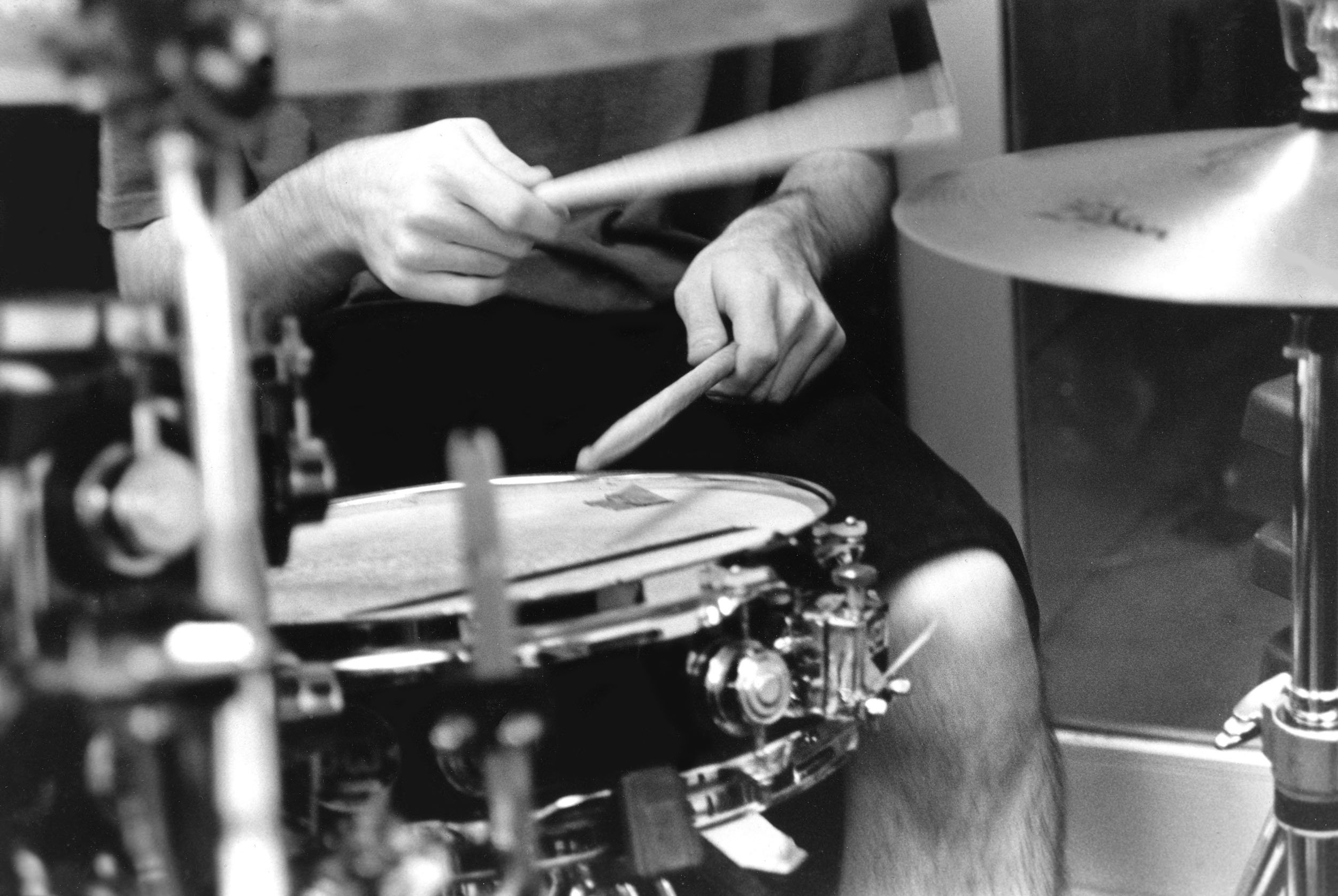 Drums: Percussion, Drum, Accessories For The Band, Black And White, Pro Musician. 2510x1680 HD Wallpaper.
