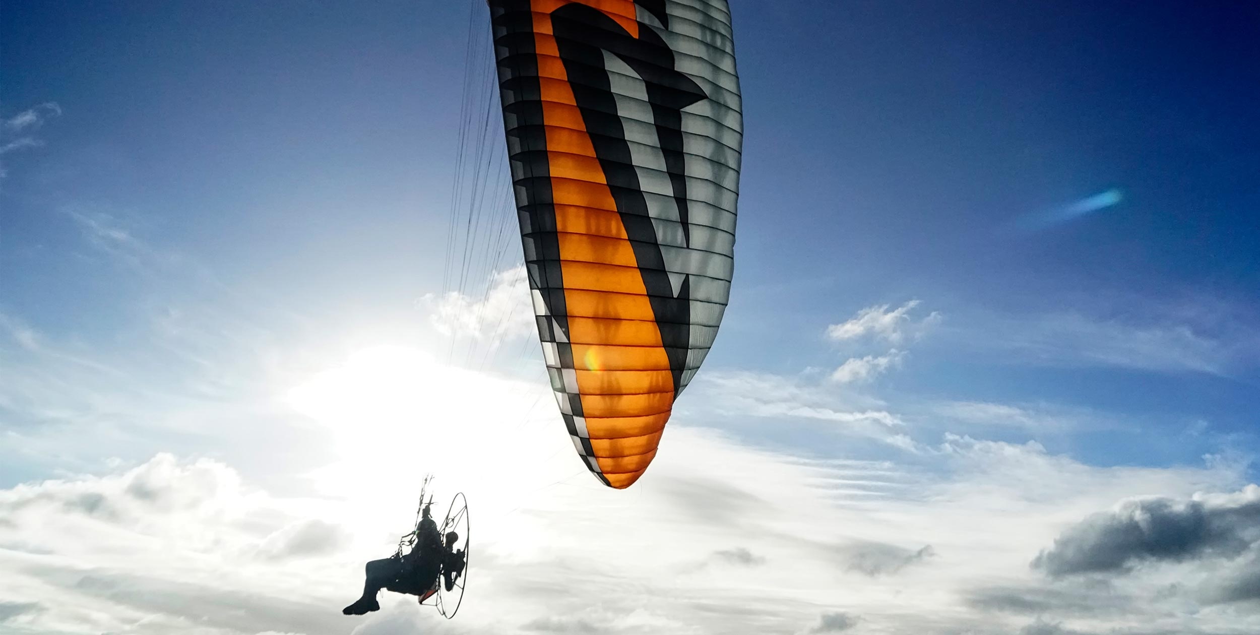 Paramotoring: Apco F1 PPG, Apco aviation, Competition paraglider. 2500x1260 HD Wallpaper.