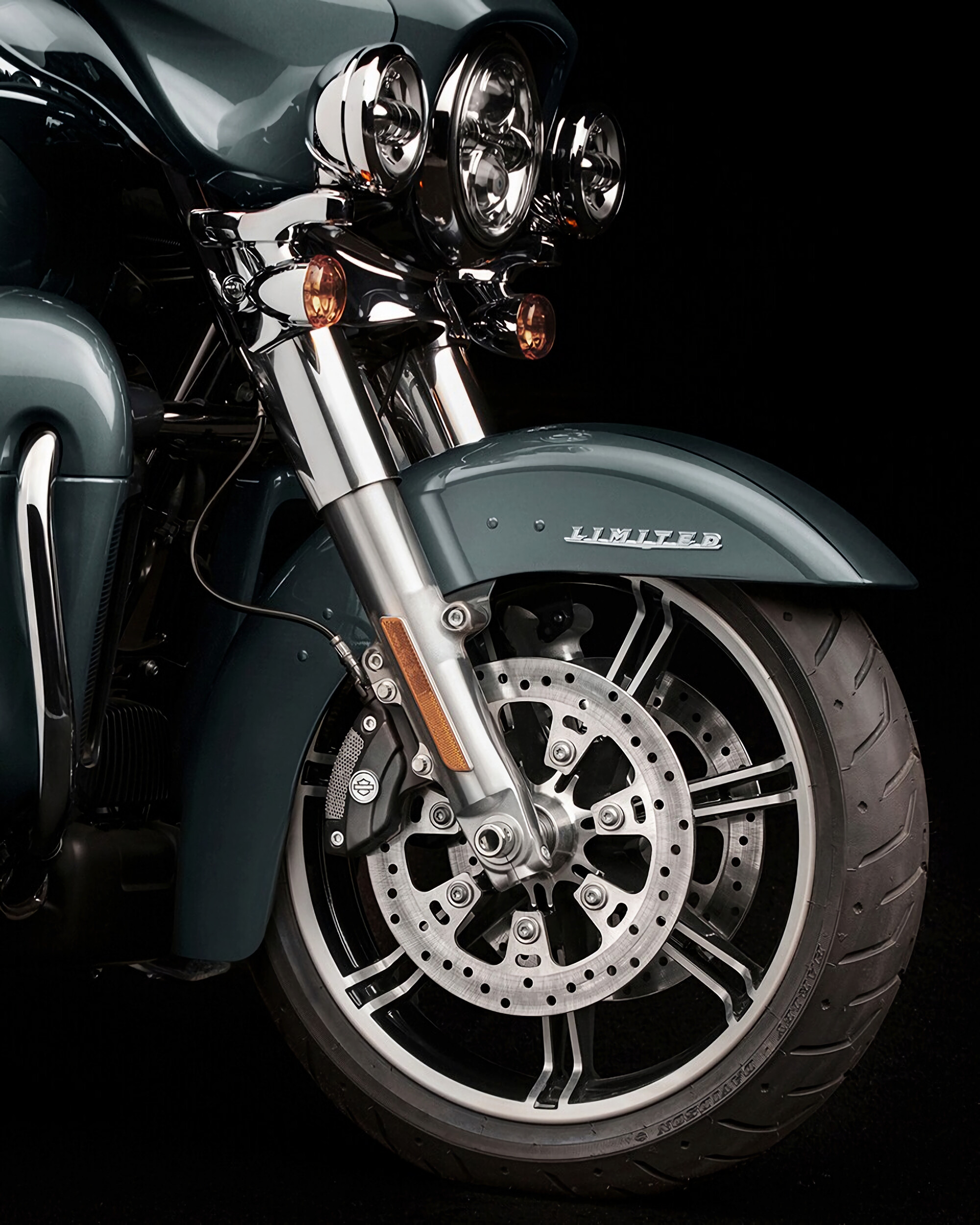 Harley-Davidson Ultra Limited, Ultimate touring experience, Unforgettable memories, Exceptional performance, 2000x2500 HD Phone