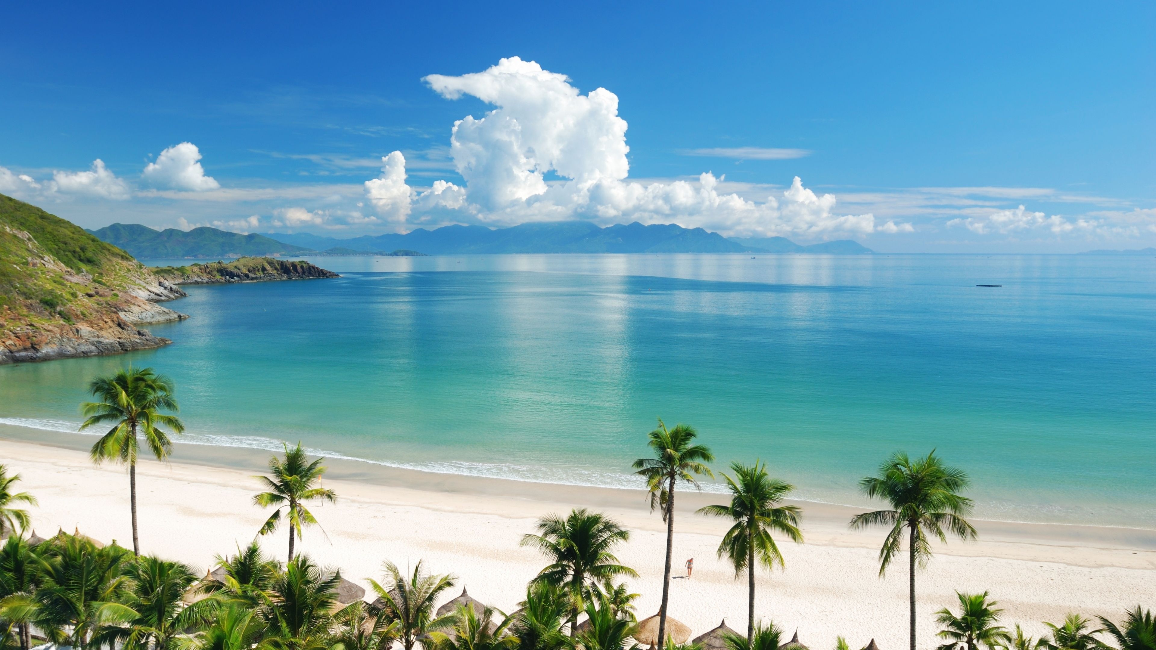 3840x2160 beach wallpapers, Ultra HD beach backgrounds, Sandy shores, Clear waters, 3840x2160 4K Desktop
