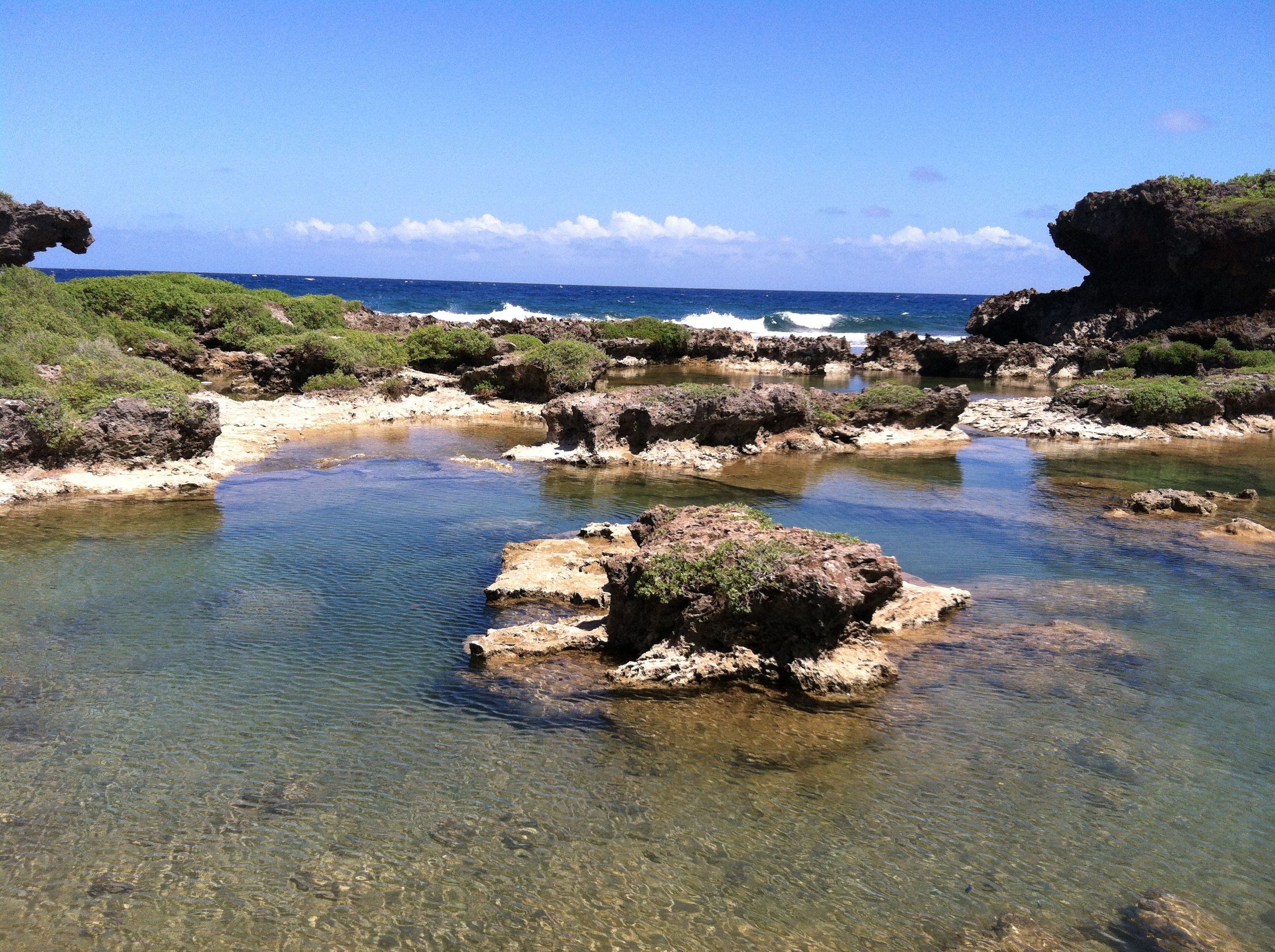 Guam Beaches, Tropical Paradise, Crystal Clear Waters, Sandy Shores, 2600x1940 HD Desktop