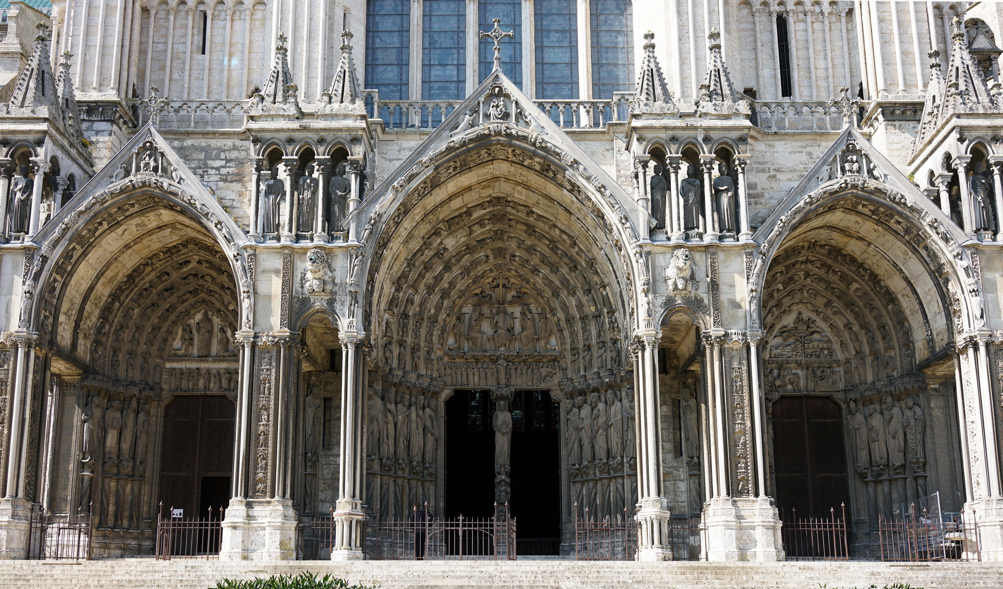 South porch, Cathedral illustration, World history encyclopedia, Chartres Cathedral, 2050x1210 HD Desktop