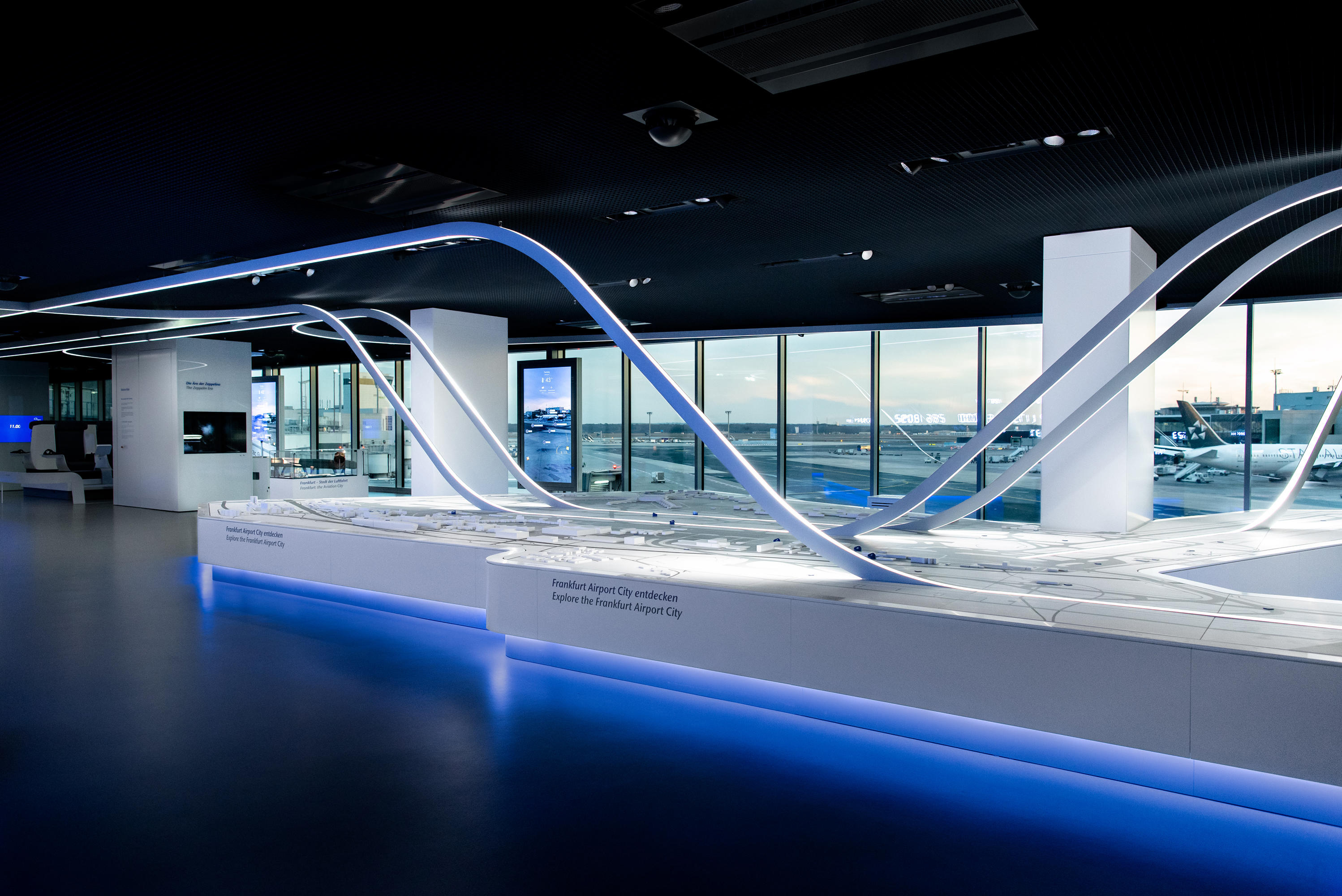 Frankfurt Airport, Experience centre, Frankfurt, Messee und Ausstellungsbauten, 3000x2000 HD Desktop