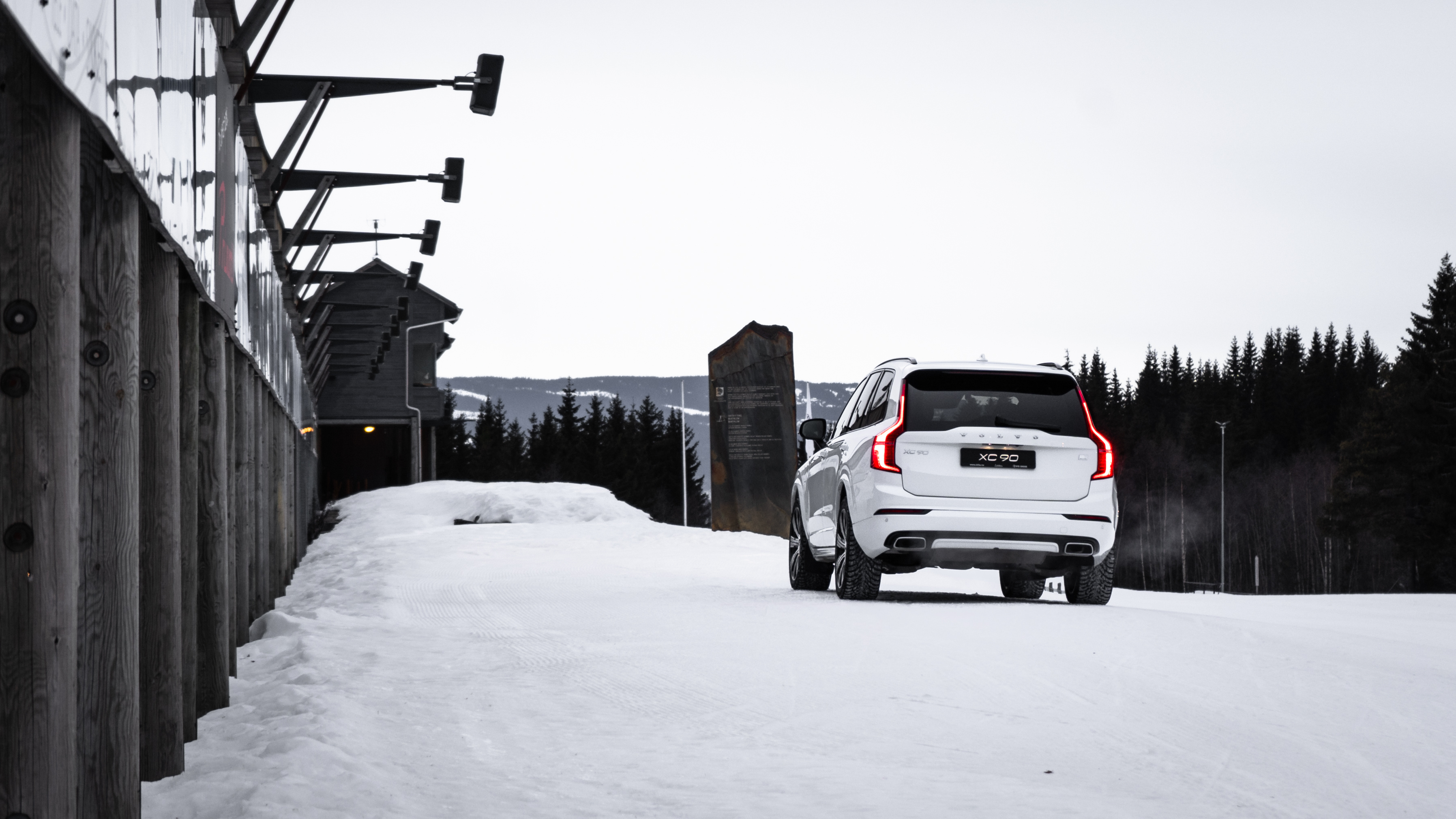 Volvo XC90, Winter wonderland, Snowy escapades, Adventure awaits, 3600x2030 HD Desktop