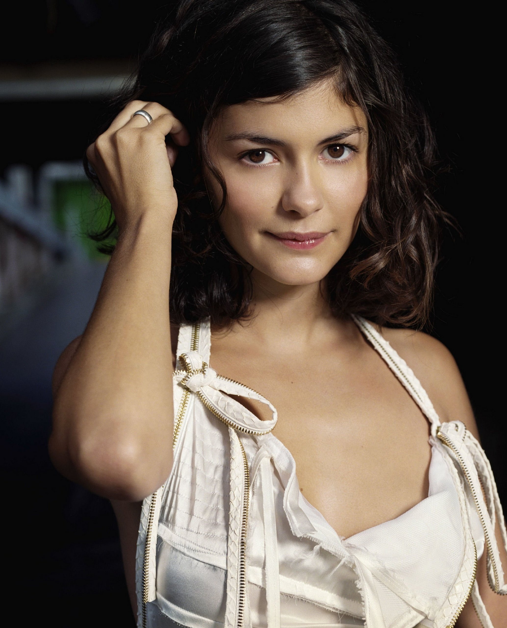 Audrey Tautou: Lead Role In Film Amelie, International Recognition Since 2001, Cesar Award and BAFTA Nominee. 2070x2560 HD Background.