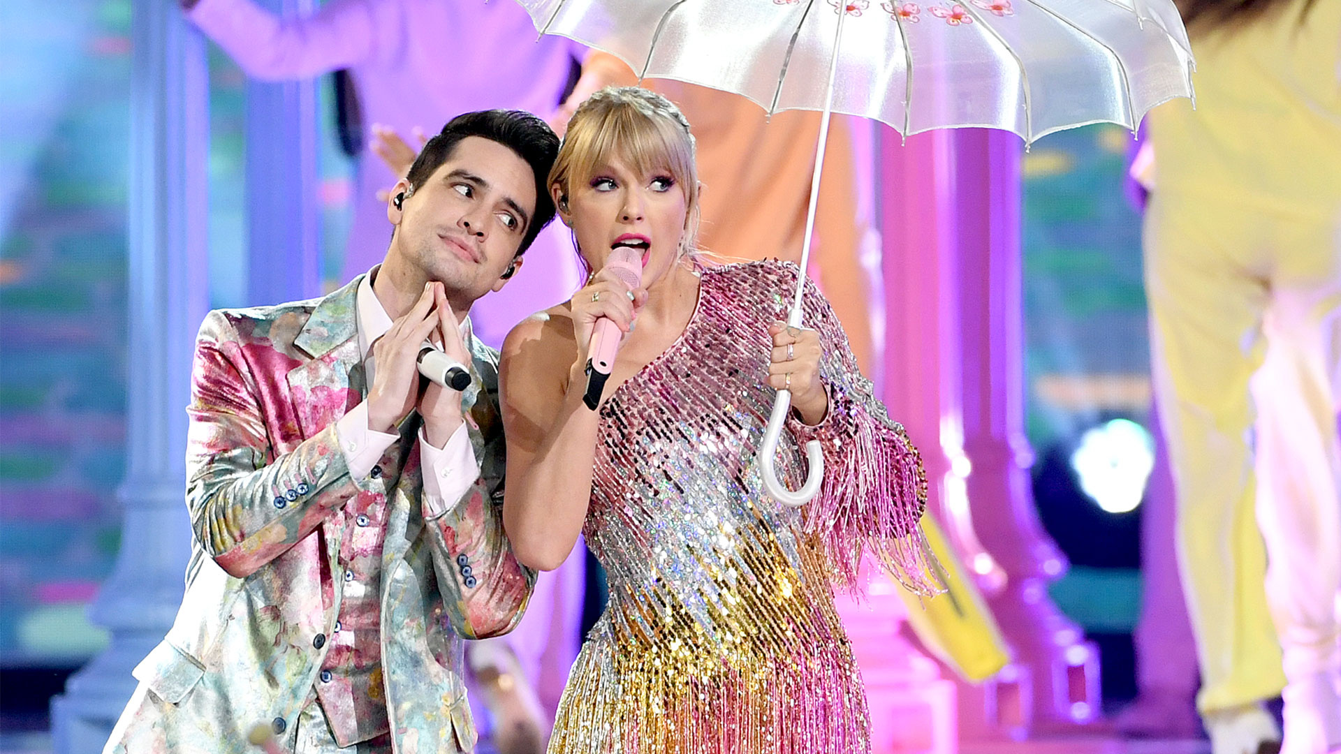 Brendon Urie: Taylor Swift featuring Urie, Performing at BBMAs. 1920x1080 Full HD Wallpaper.