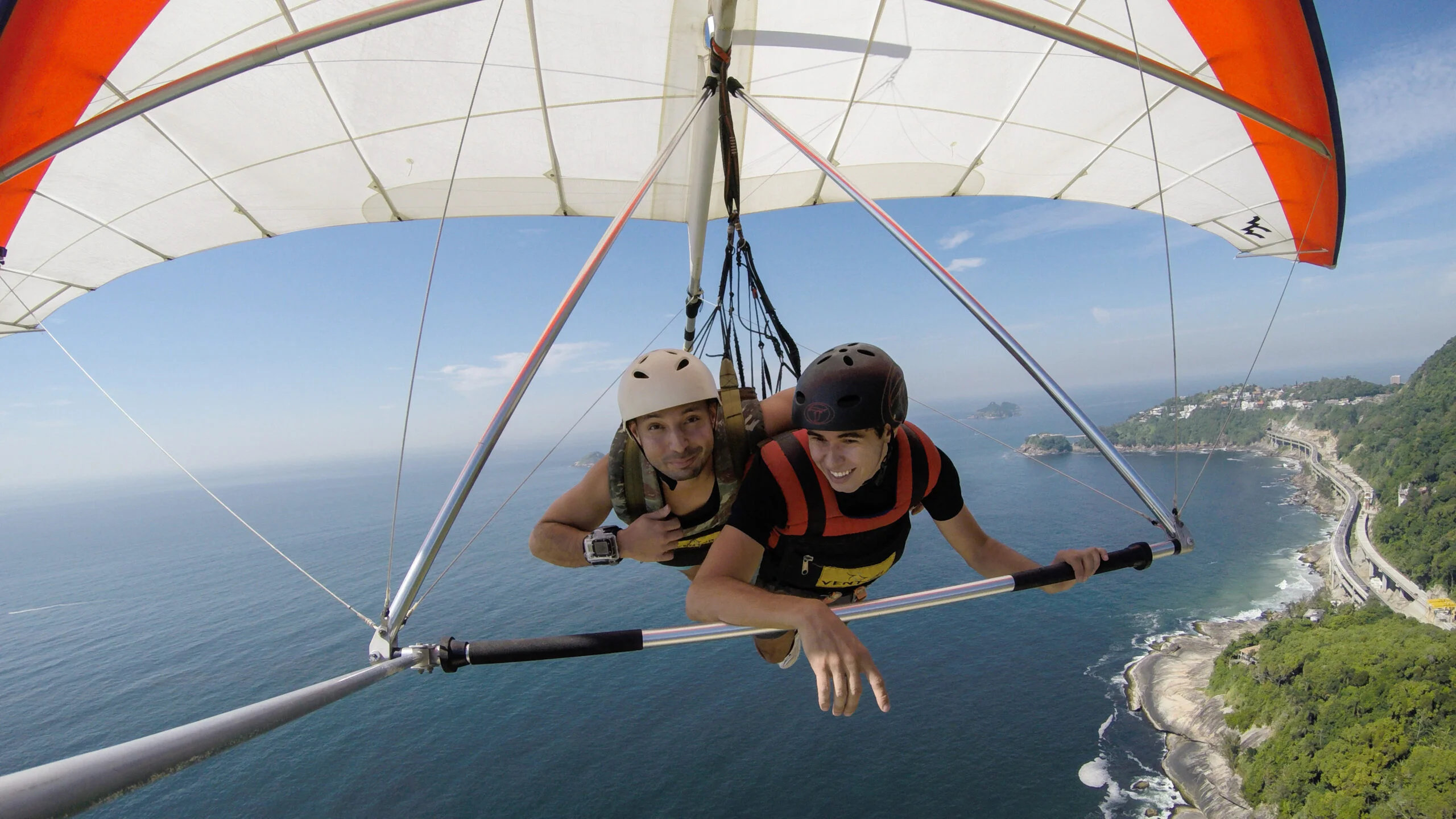 Hang Gliding: Tandem, The flight with an expert instructor,  An extended flight. 2560x1440 HD Background.