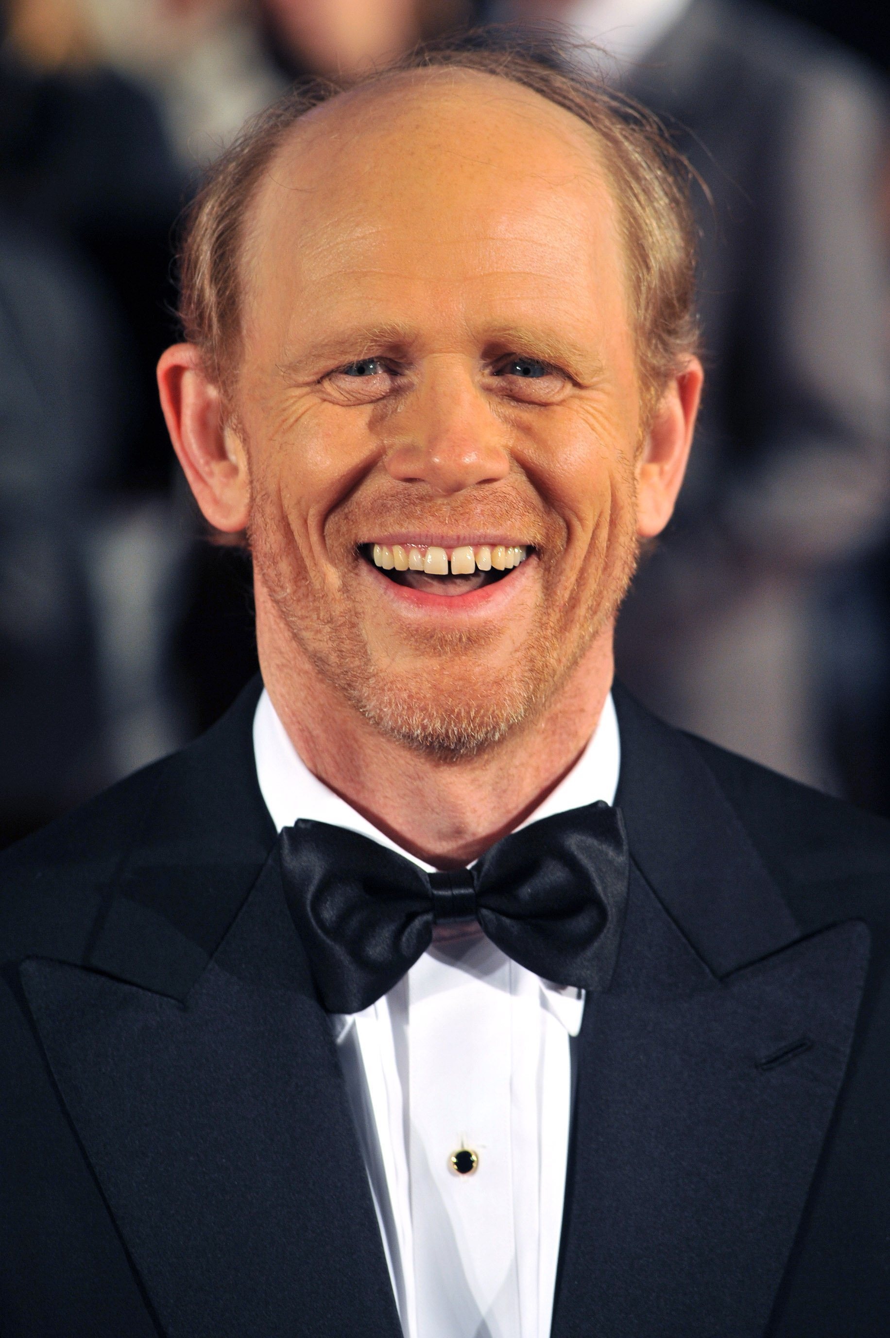 Ron Howard, Renowned filmmaker, Cultural icon, Who2 profile, 1840x2760 HD Handy