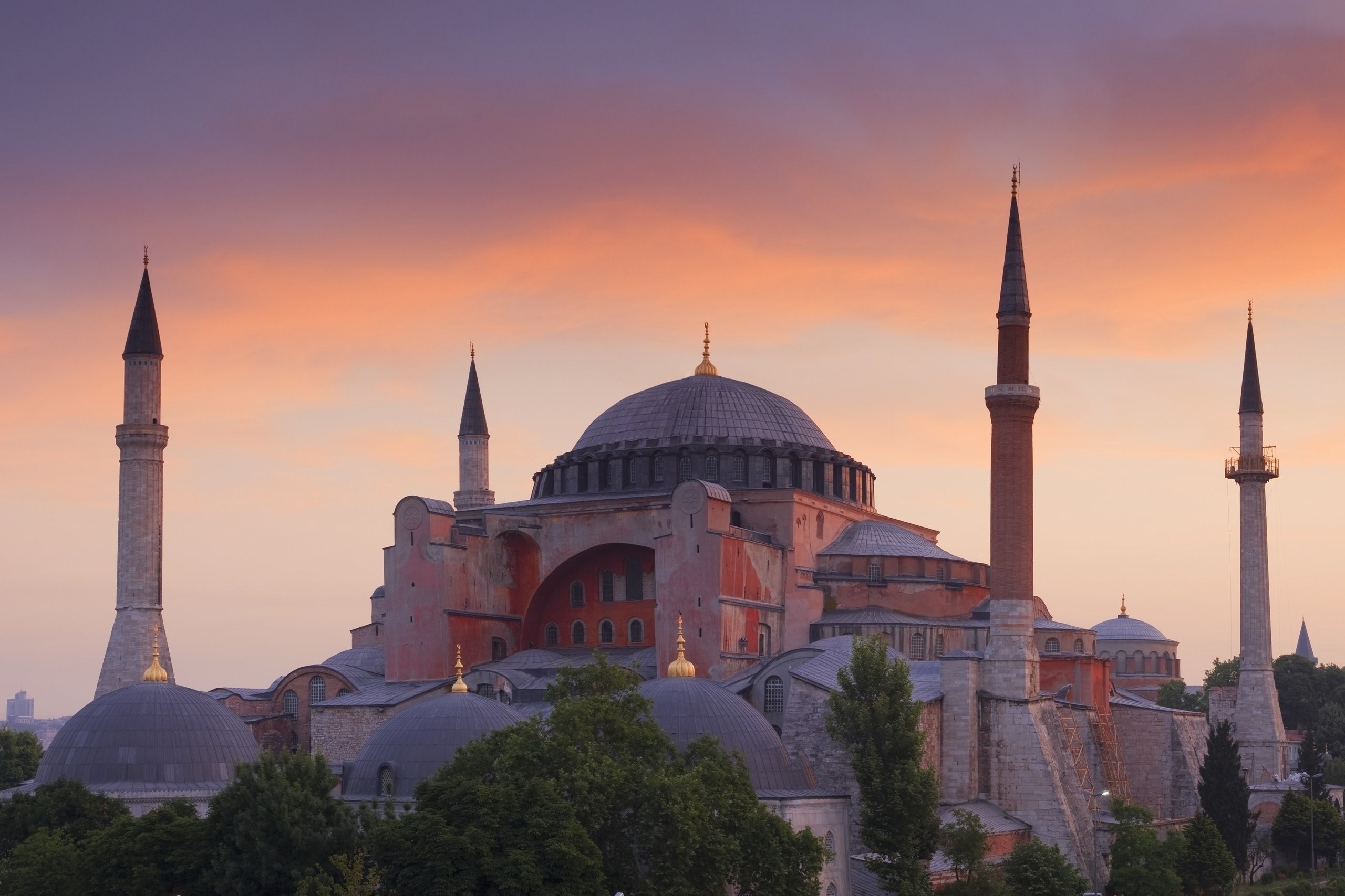 Hagia Sophia, Iconic landmark, Byzantine architecture, Historical site, 2560x1710 HD Desktop