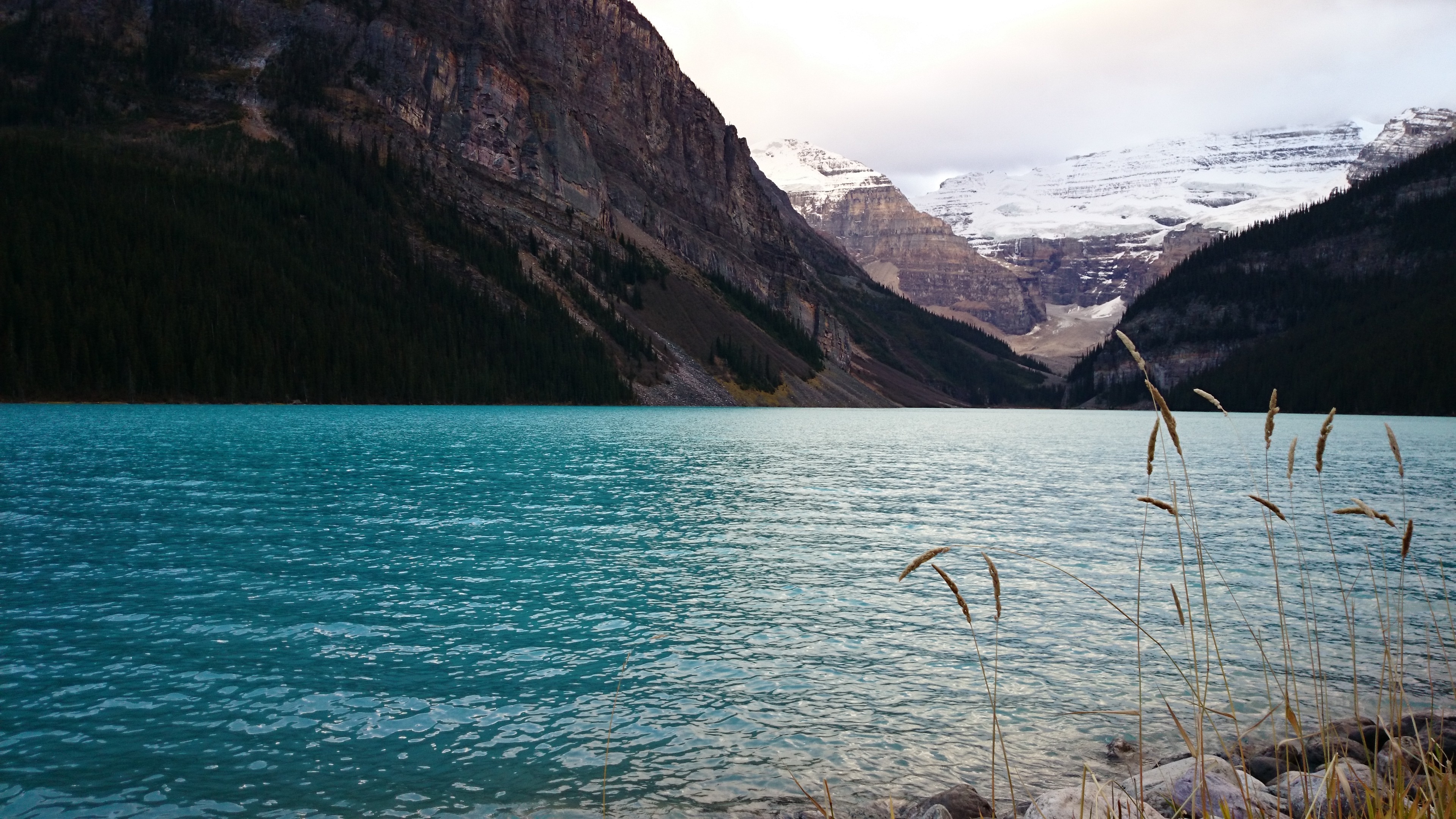 Lake Louise, Alberta, Canadian Rockies, Serene landscapes, 3840x2160 4K Desktop