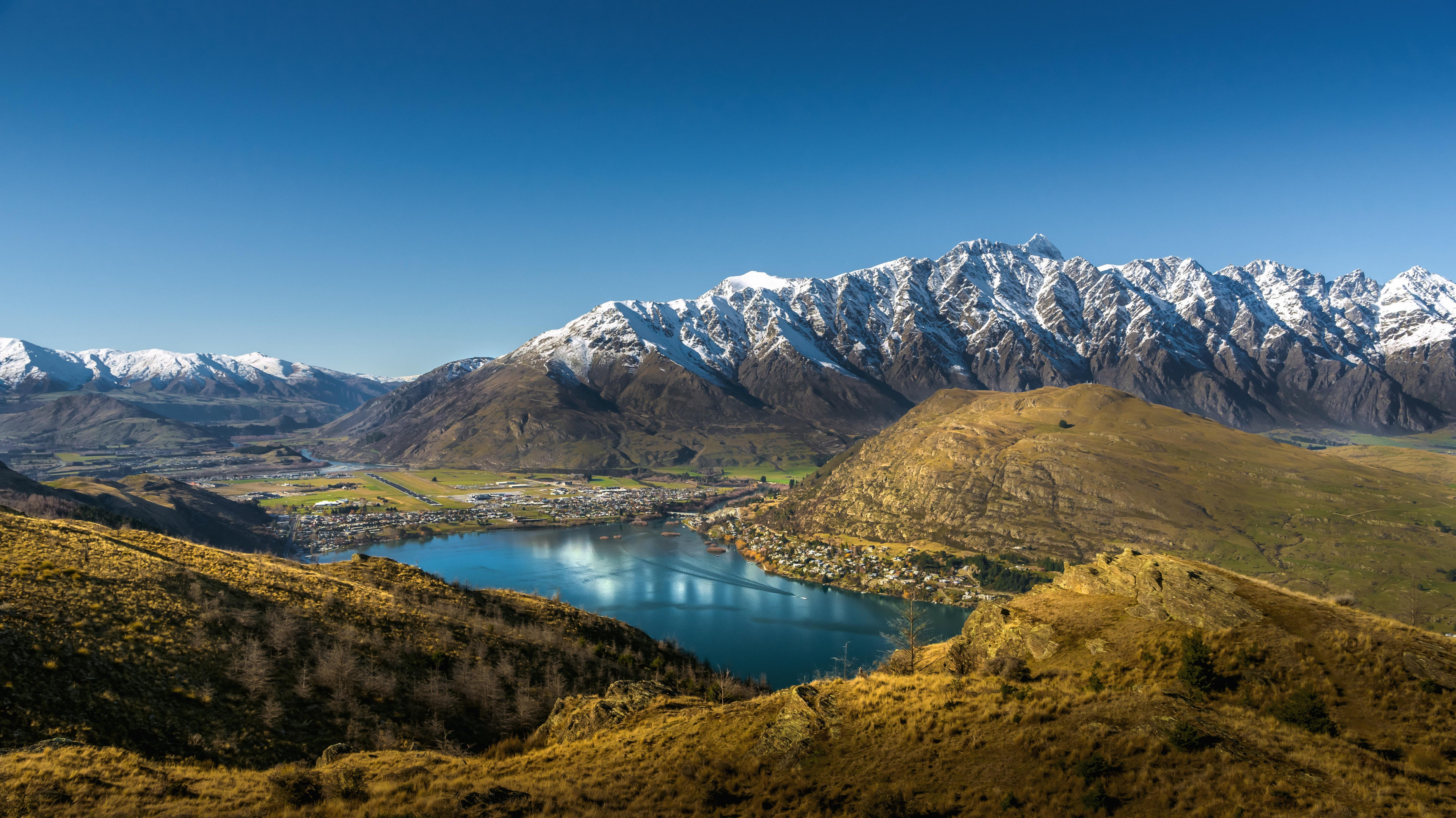 Queenstown, New Zealand beauty, Mountainous landscapes, Tranquil retreat, 3840x2160 4K Desktop
