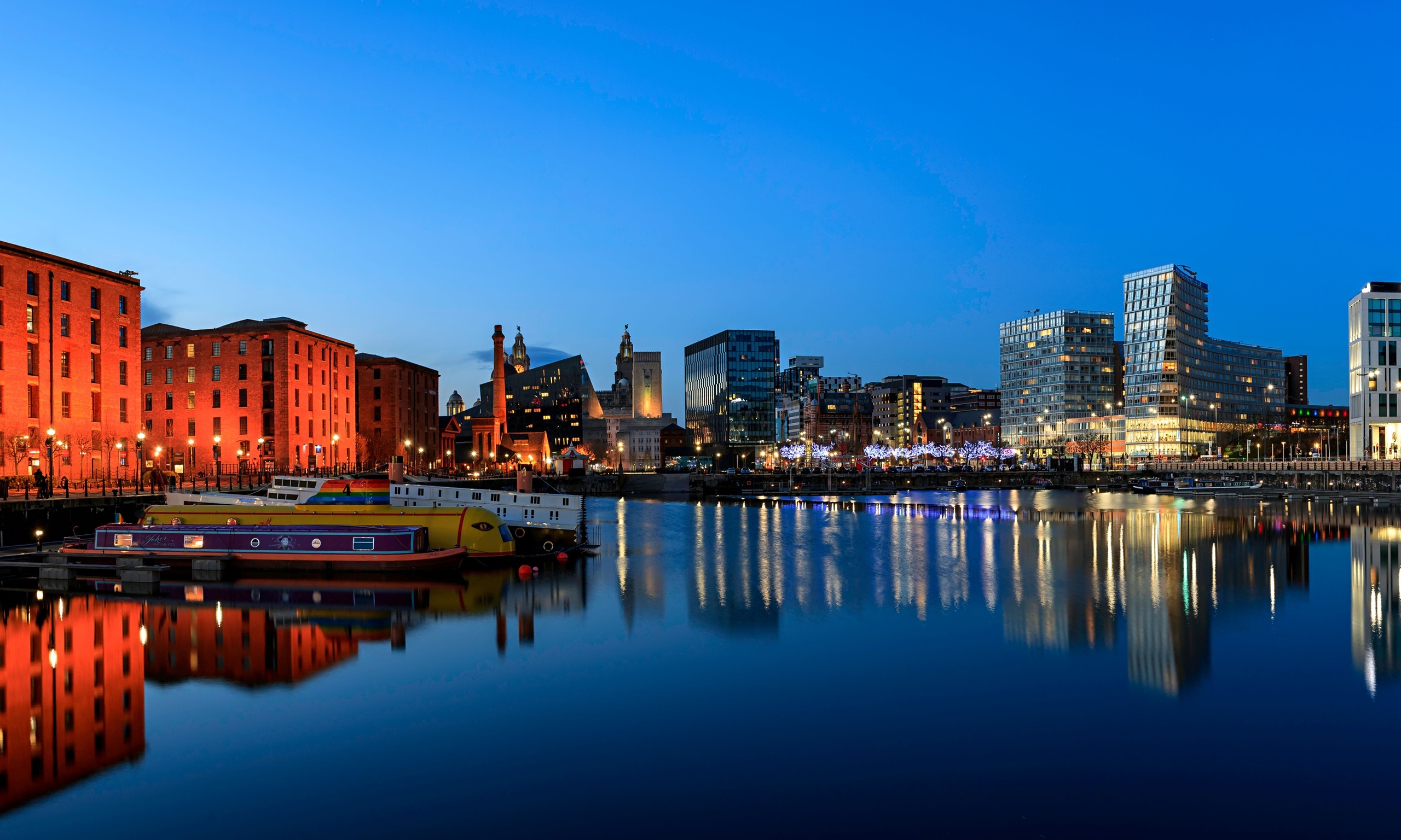 Liverpool skyline, Beautiful cityscape, Captivating view, BTL investors, 2560x1540 HD Desktop
