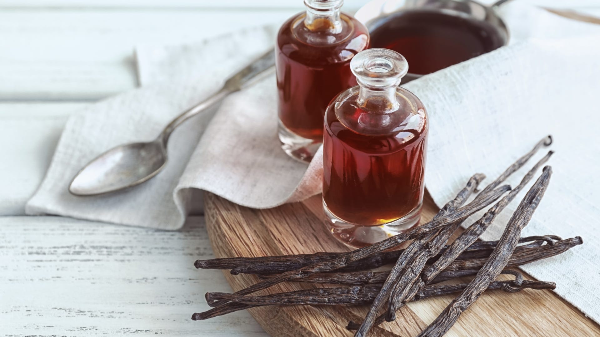 Vanilla bean or extract, How to decide, Use, Lifesavvy, 1920x1080 Full HD Desktop
