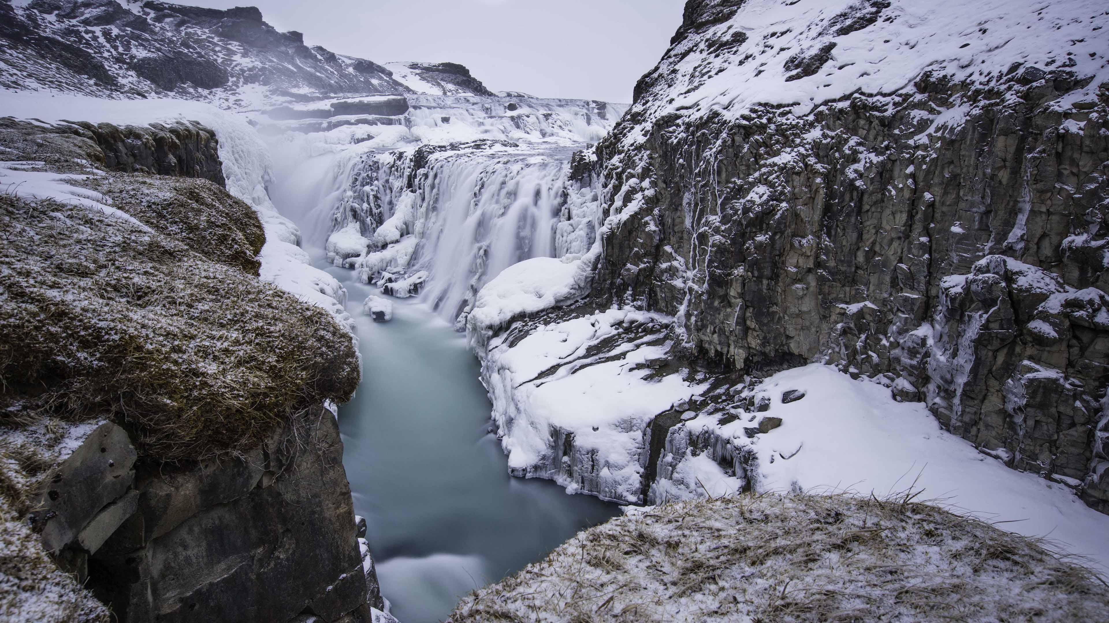 Faszinierendes Hintergrundbild des Gullfoss-Wasserfalls, 3840x2160 4K Desktop