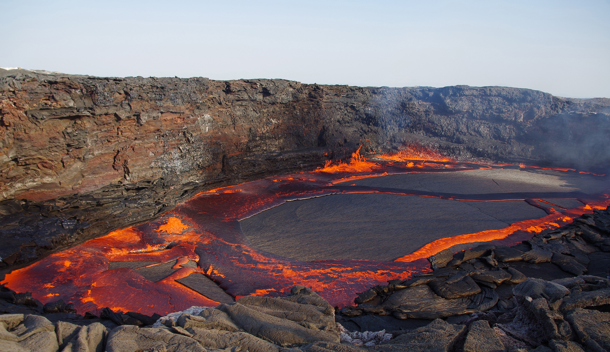Erta Ale Volcano, Mysterious volcano, Geological wonder, Natural phenomena, 2120x1220 HD Desktop