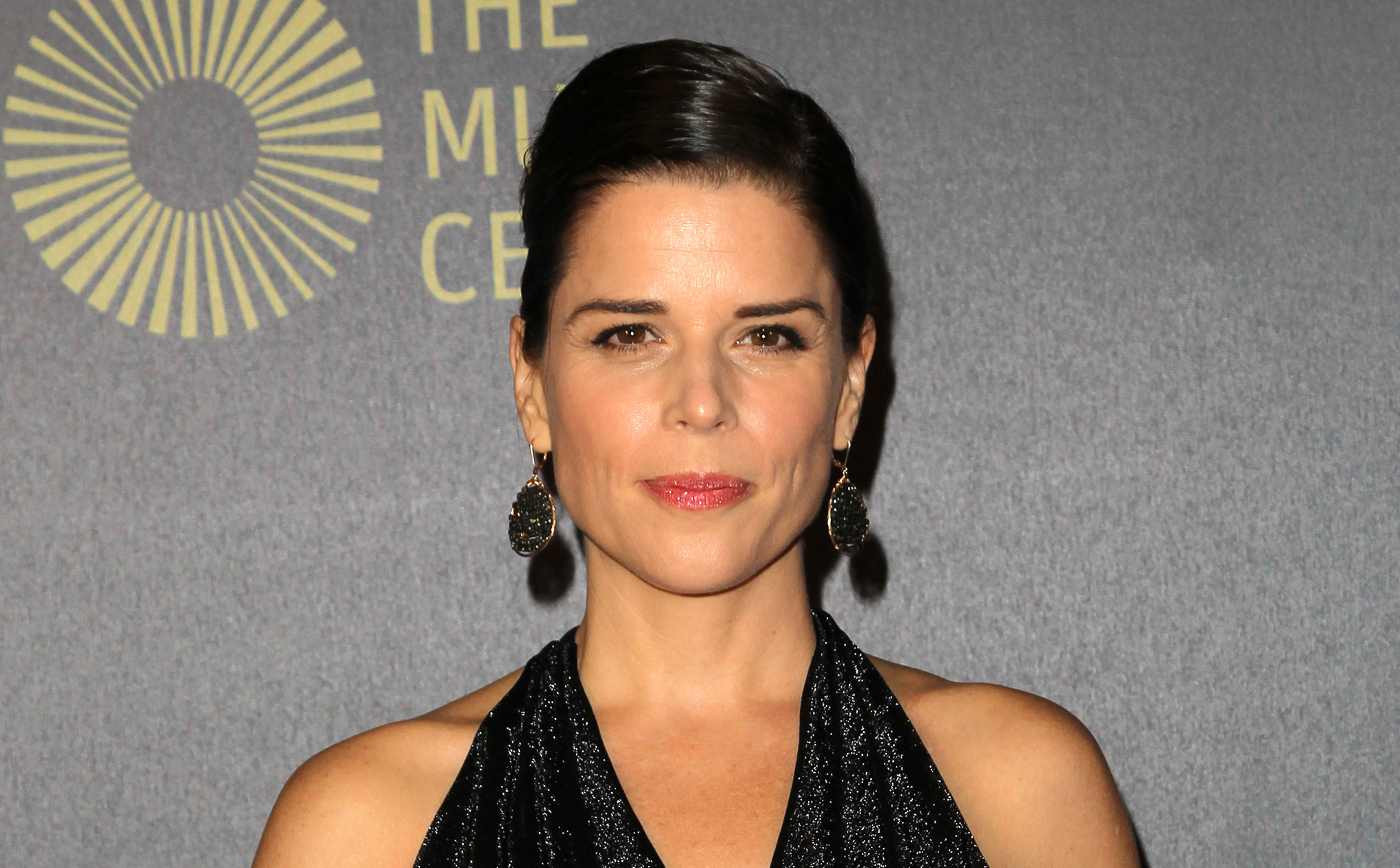 Neve Campbell, House of Cards season 4, TV series update, Exciting cast addition, 2040x1260 HD Desktop