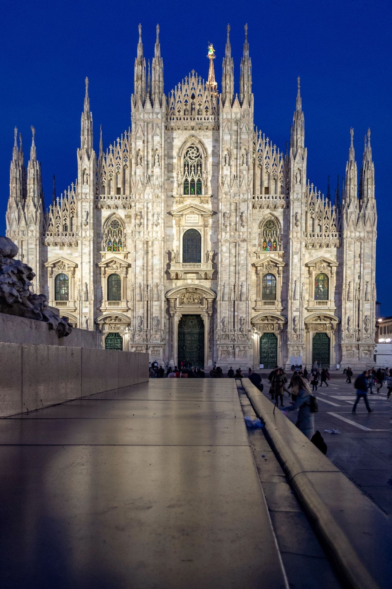 Milan Cathedral, Visit Milan, Milan travel, 1370x2050 HD Phone