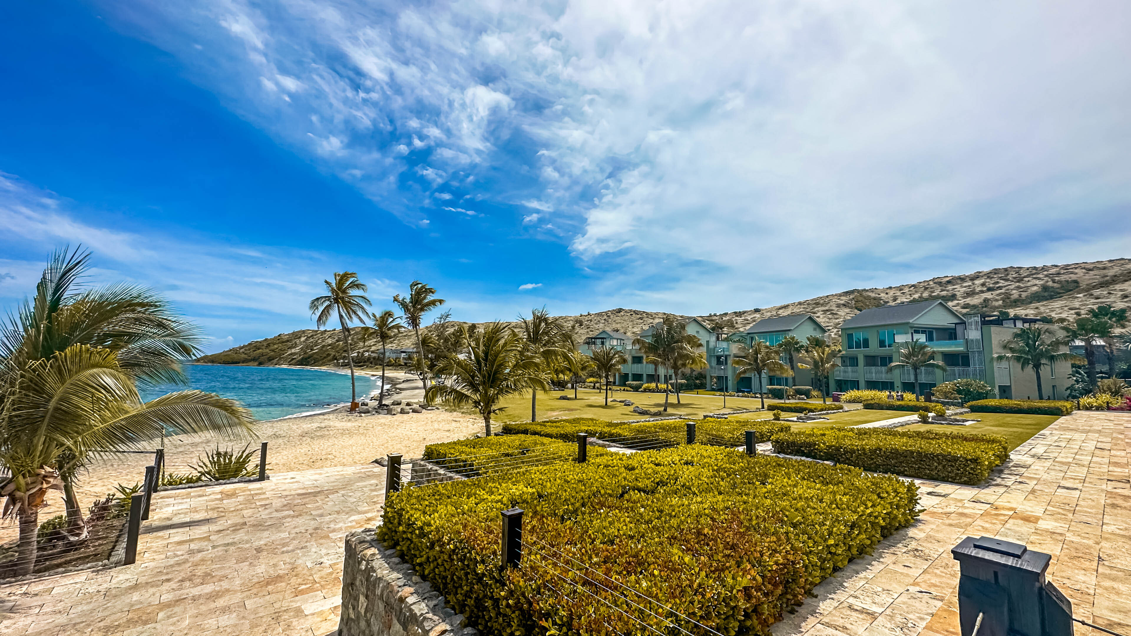 Saint Kitts and Nevis, Luxurious getaway, Tranquil ambiance, Breathtaking views, 3840x2160 4K Desktop
