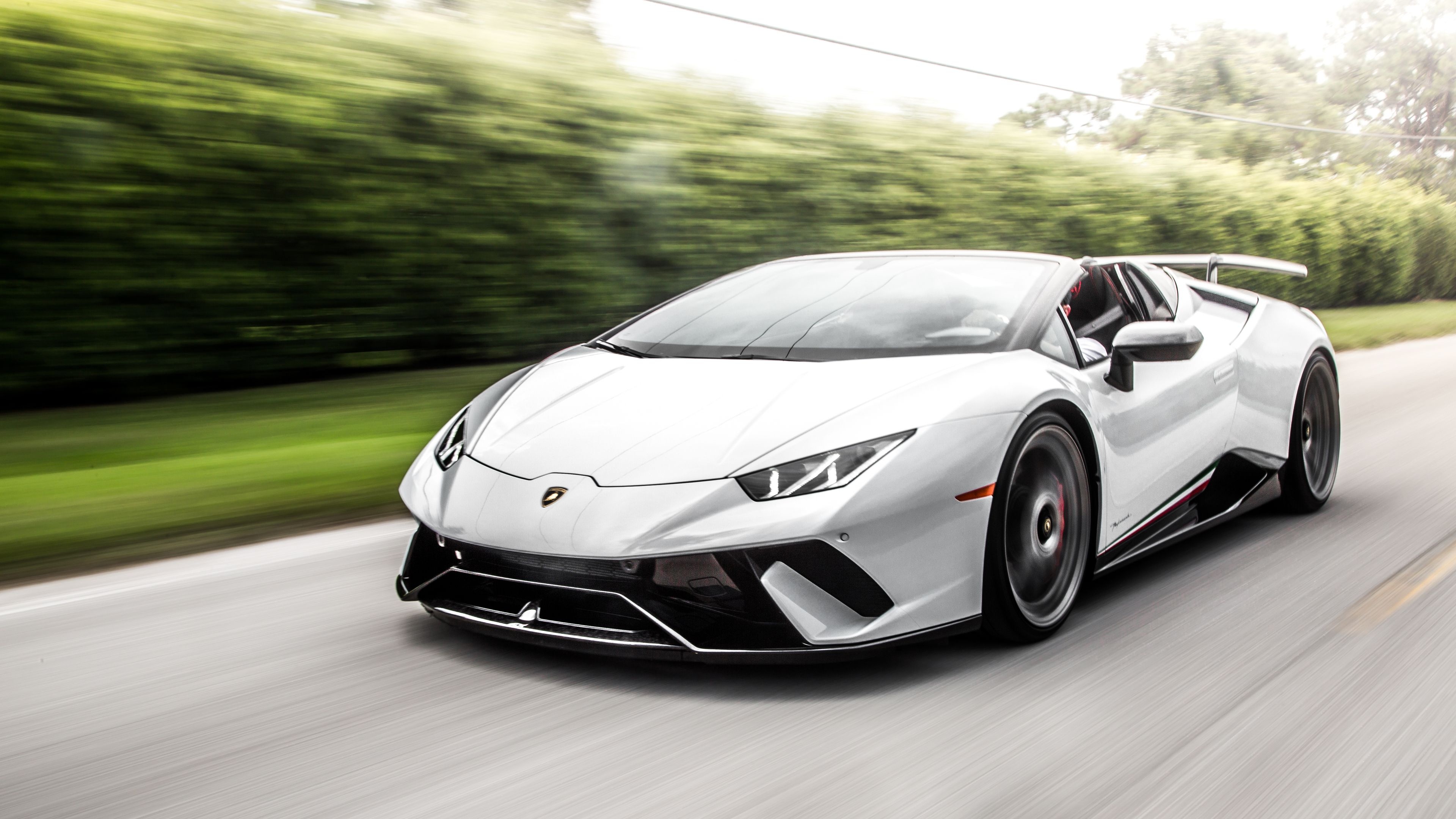 Lamborghini Huracan, White lightning, Supreme elegance, High-performance marvel, 3840x2160 4K Desktop
